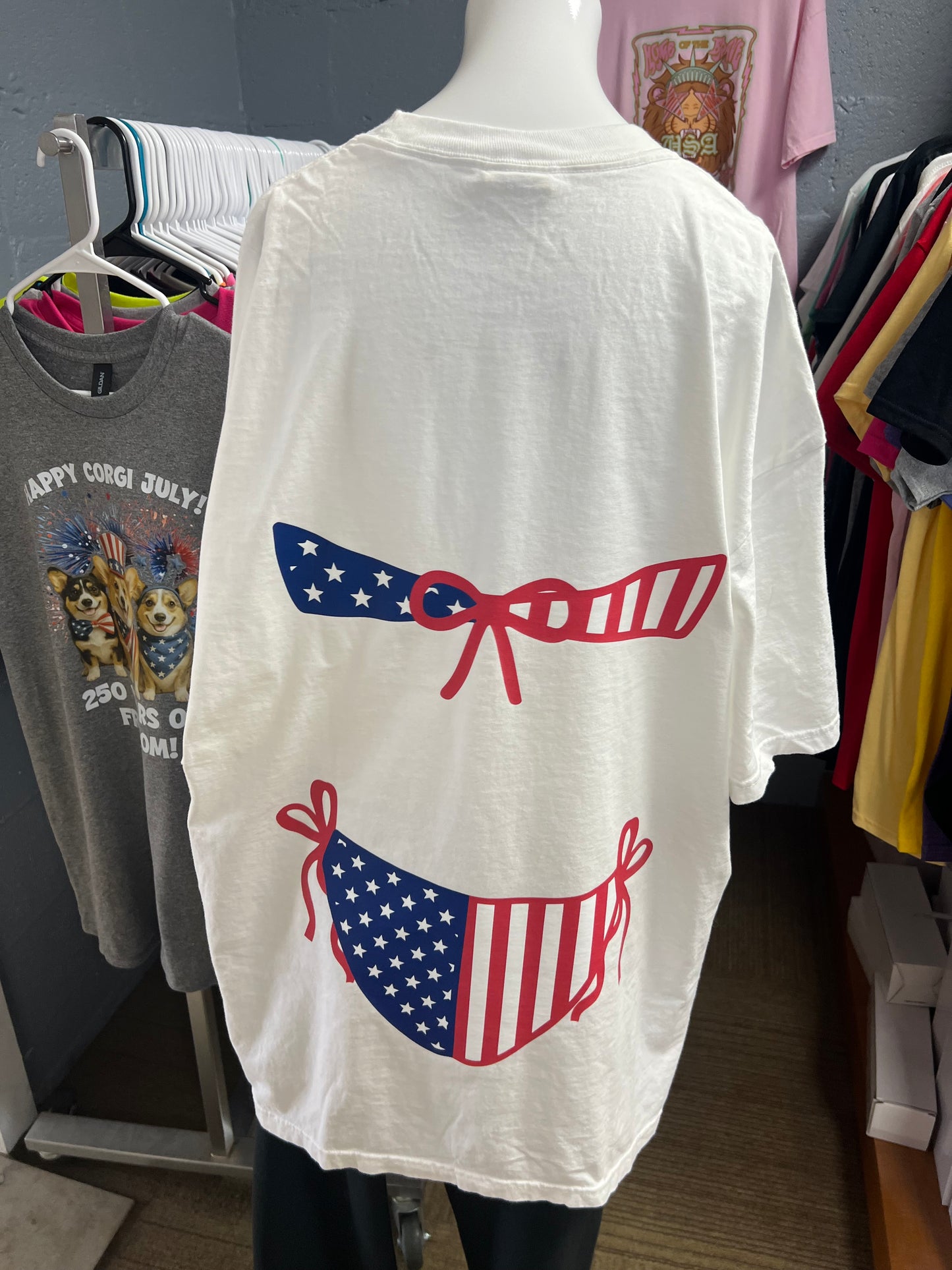 New unisex T-shirt comfort color Brand USA bikini front and back 