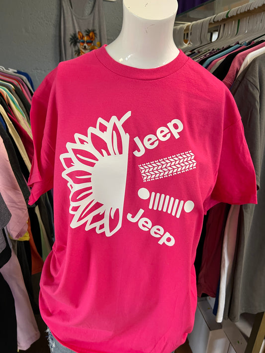 Unisex new T-shirt 4 x 4 pink