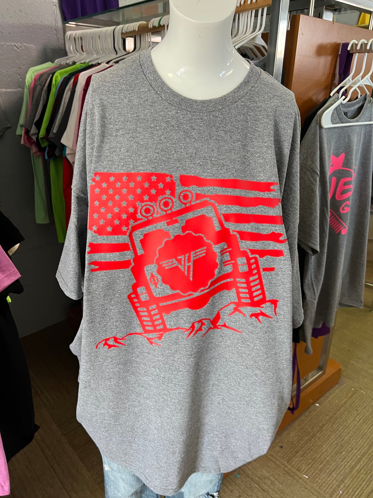 New Gilden unisex T-shirt, red 4 x 4