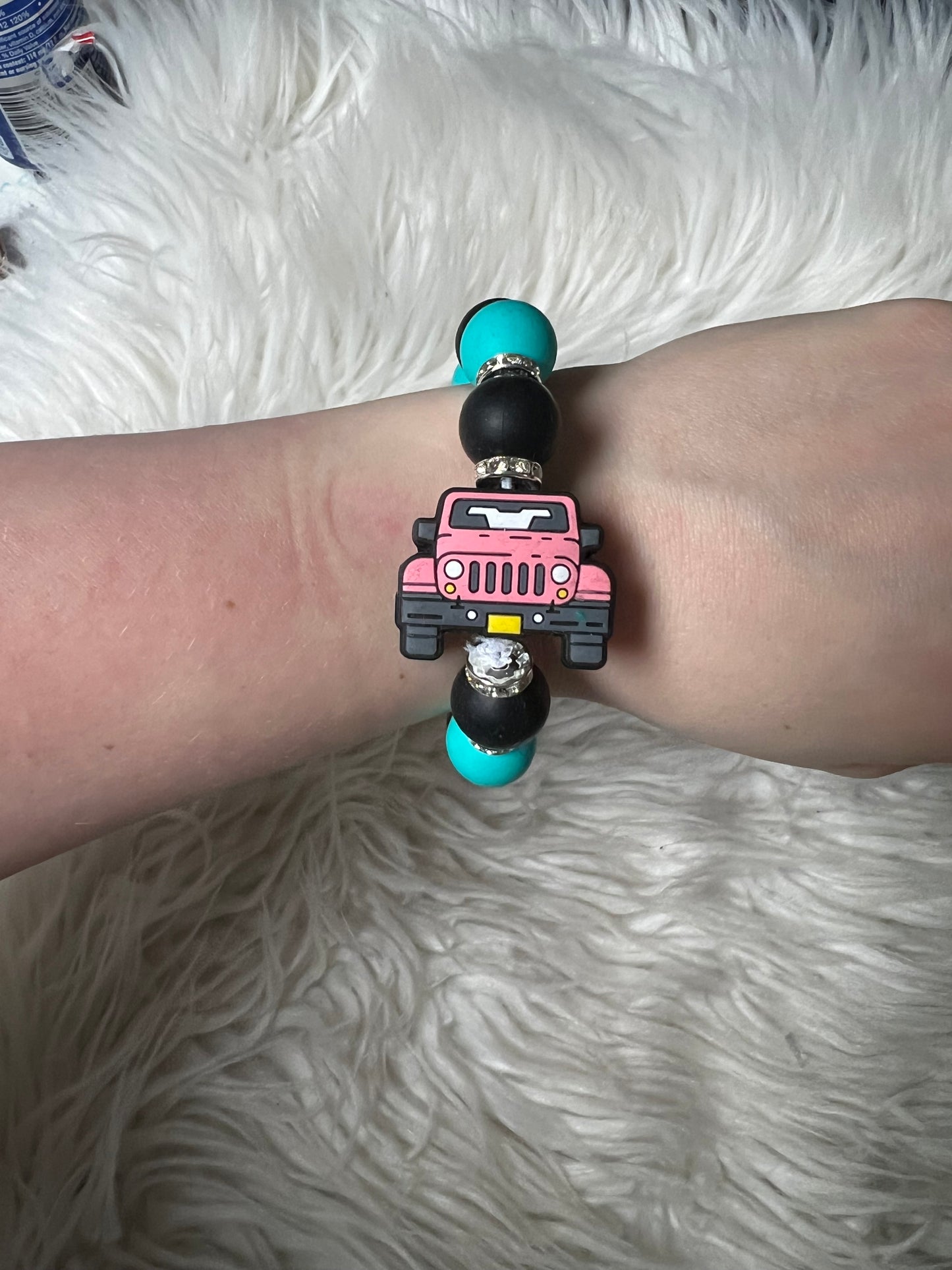 New keychain bracelet road vehicle pink vehicle with black and teal beads
