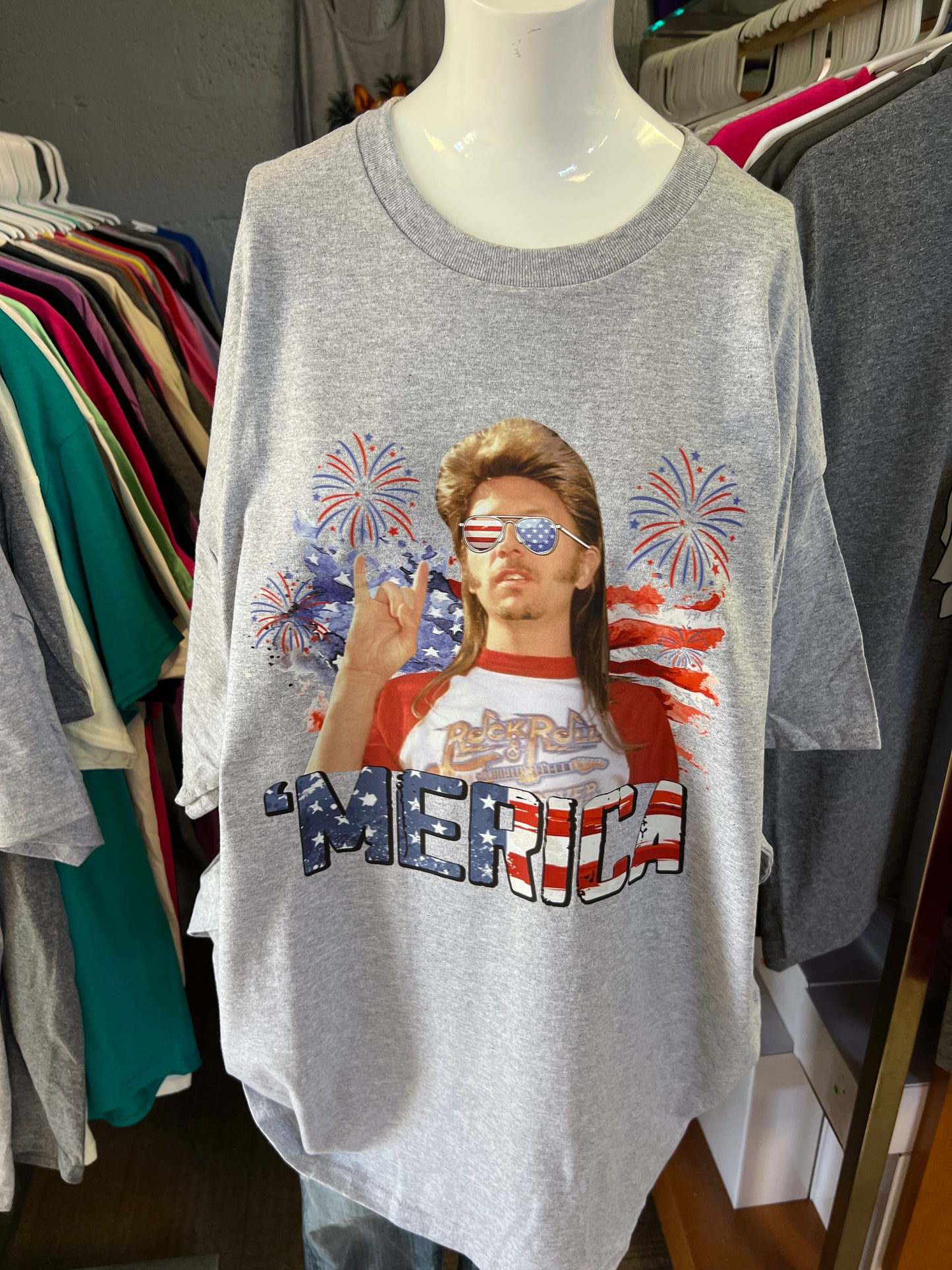 New  unisex T-shirt patriotic Joe dirt