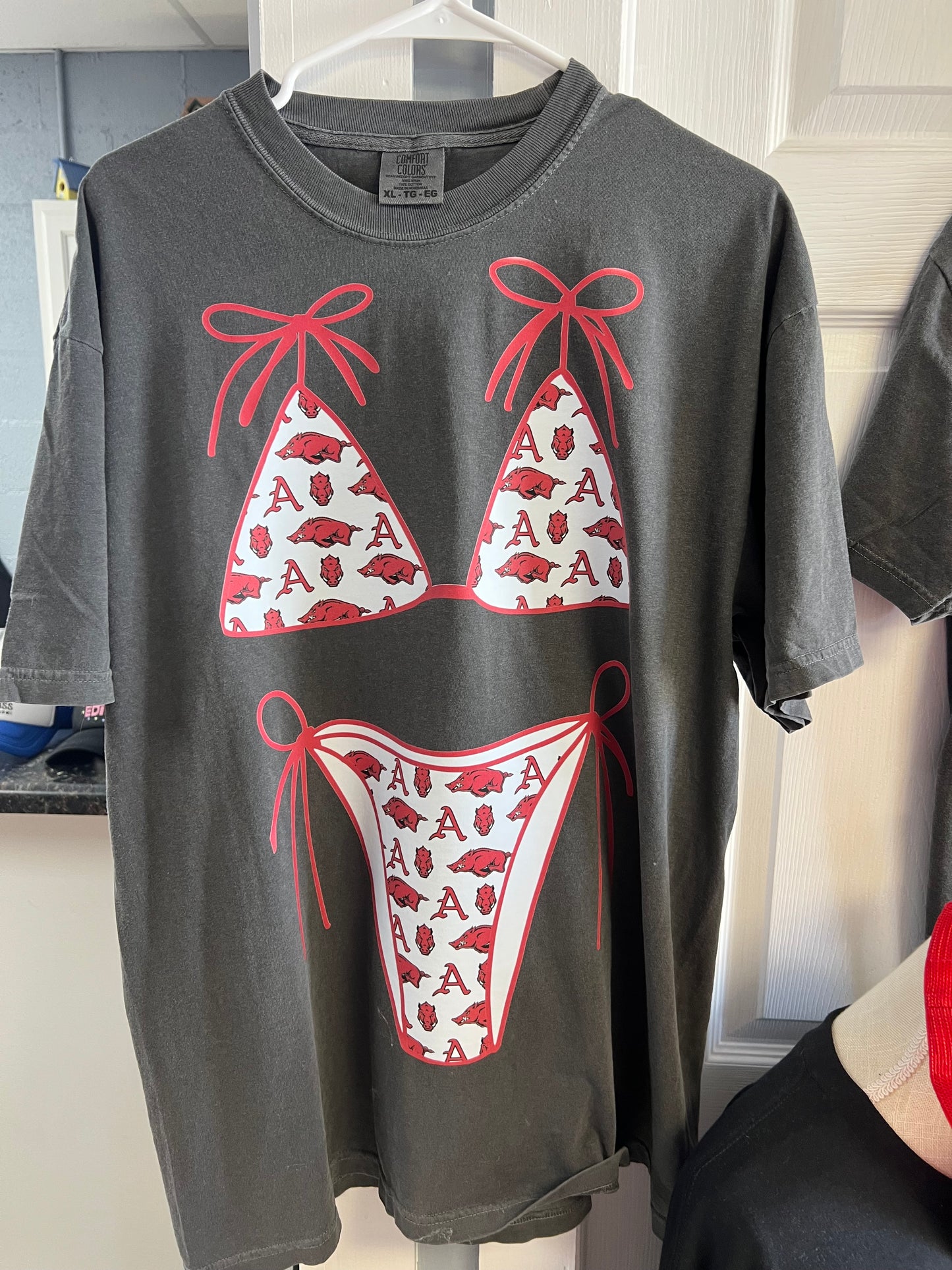 Ready to ship out comfort colors, size extra large bikini