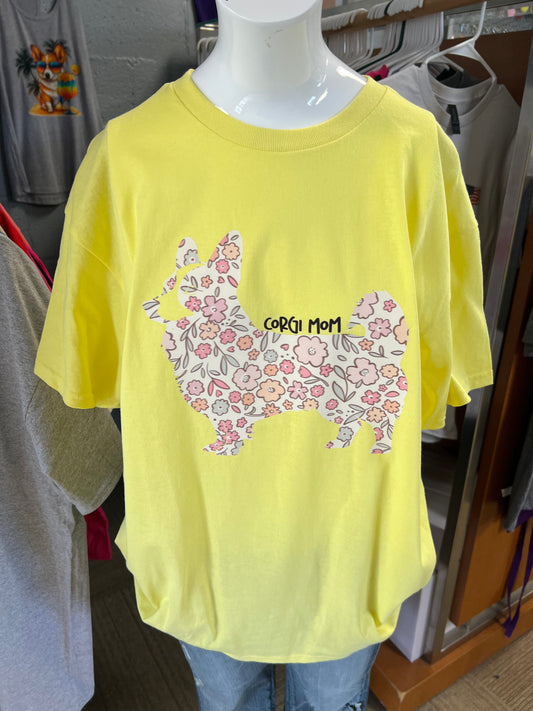 New Gilden T-shirt corgi size large