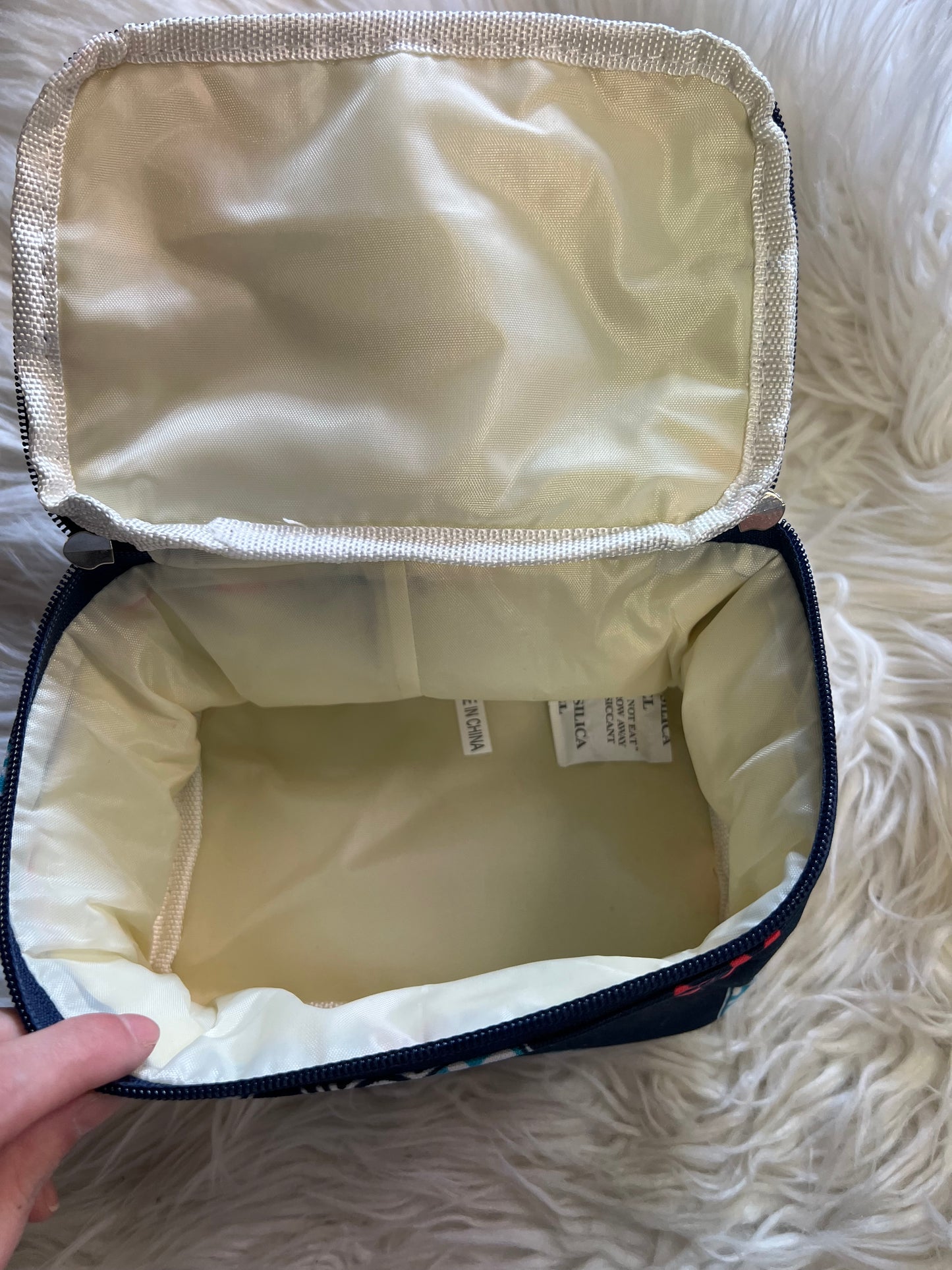 Brand new zipper bag