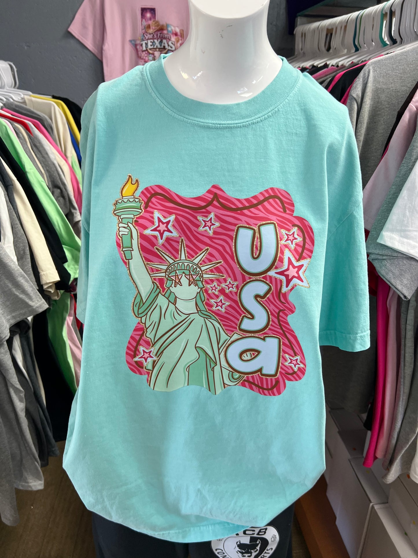 New unisex T-shirt comfort color Brand USA bougie 