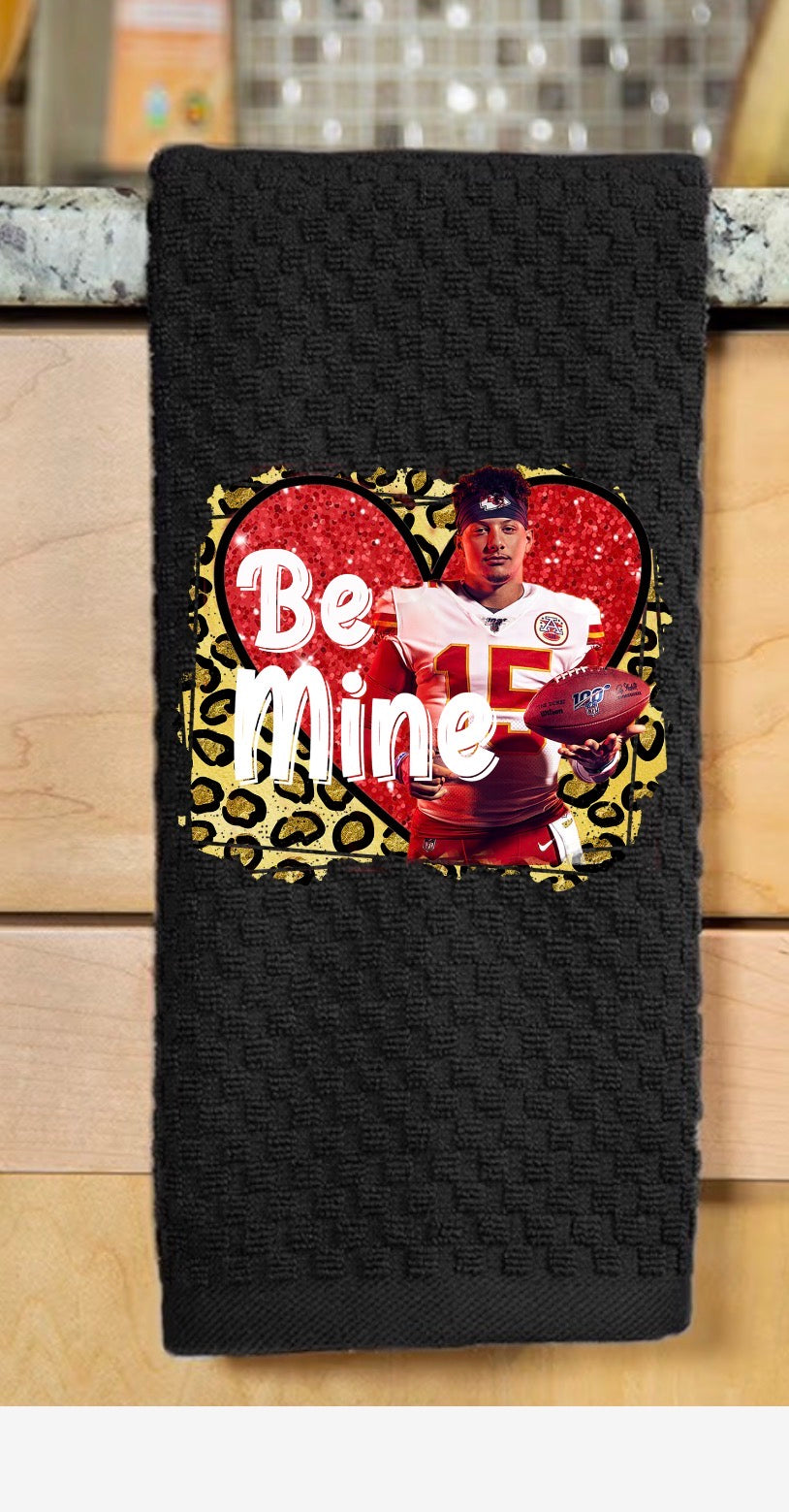 Decorative hand towel