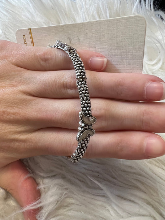 New stretch bracelet