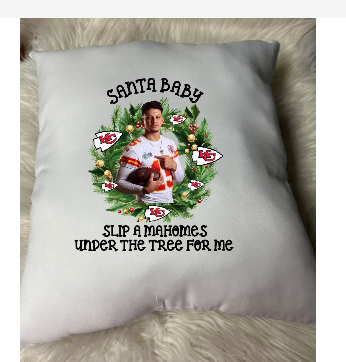 New pre-stuffed throw pillow 15.7 x 15.7 roughly Christmas reindeer