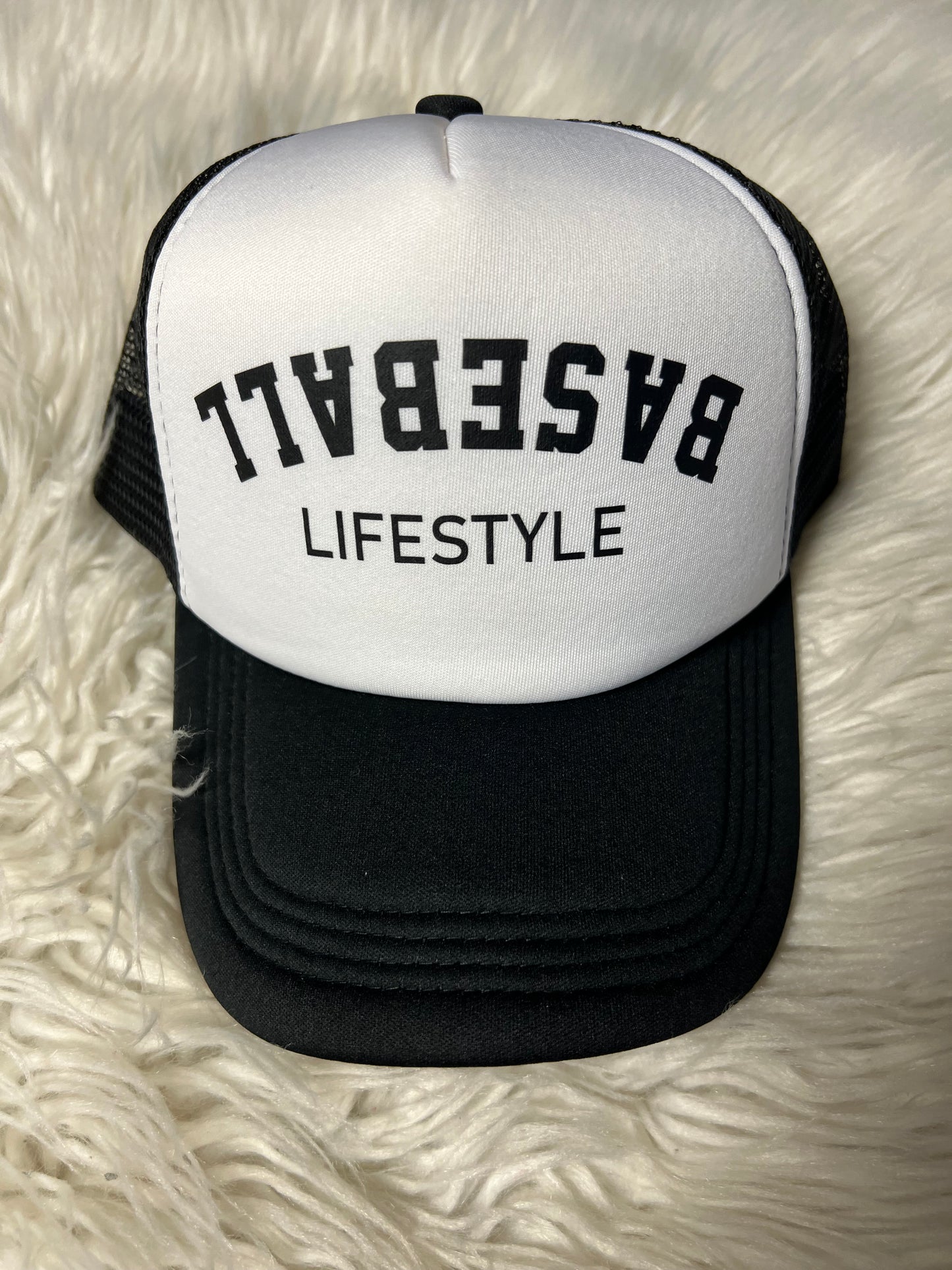 New hat baseball lifestyle ￼