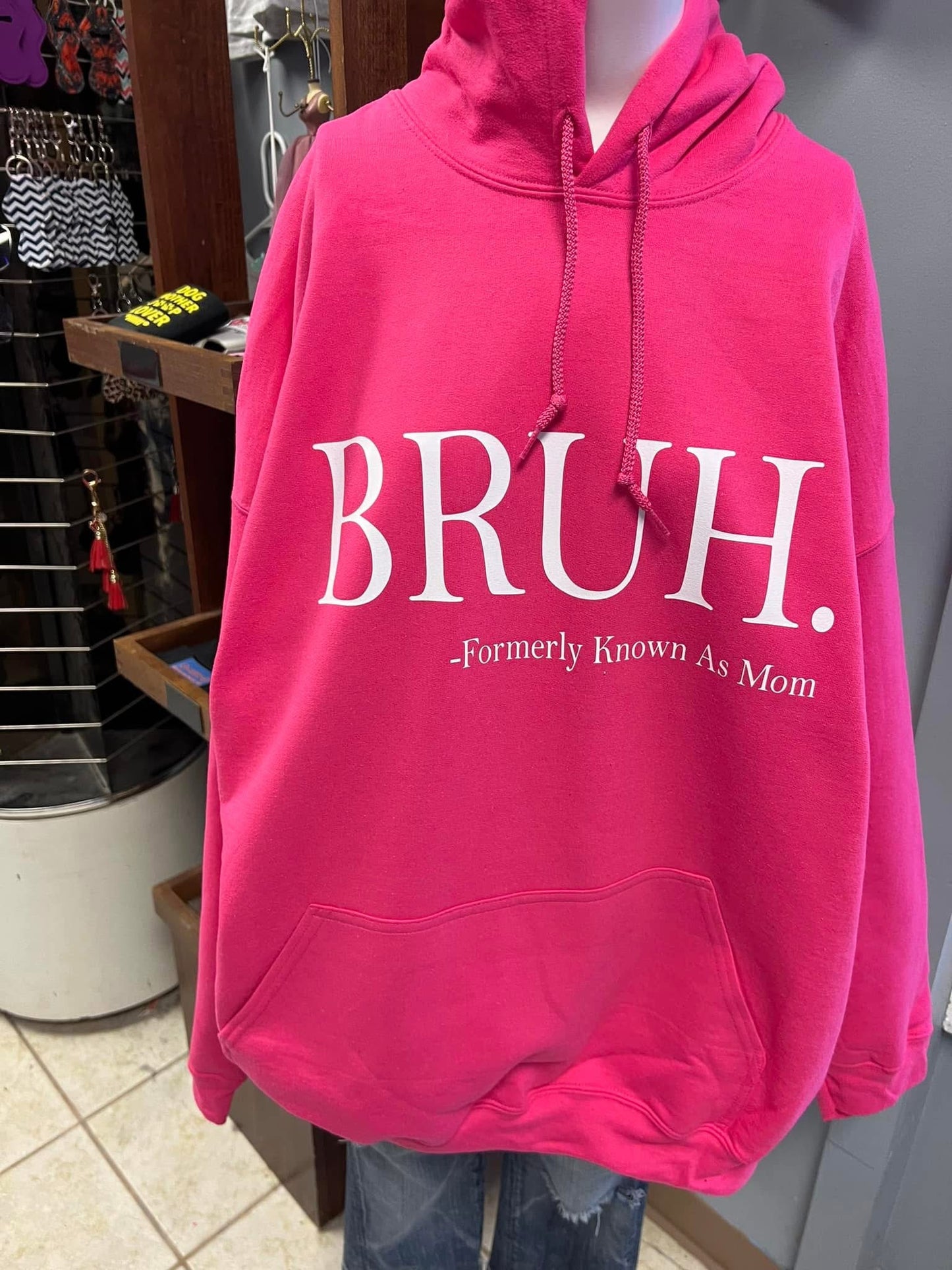 New unisex hot pink mom