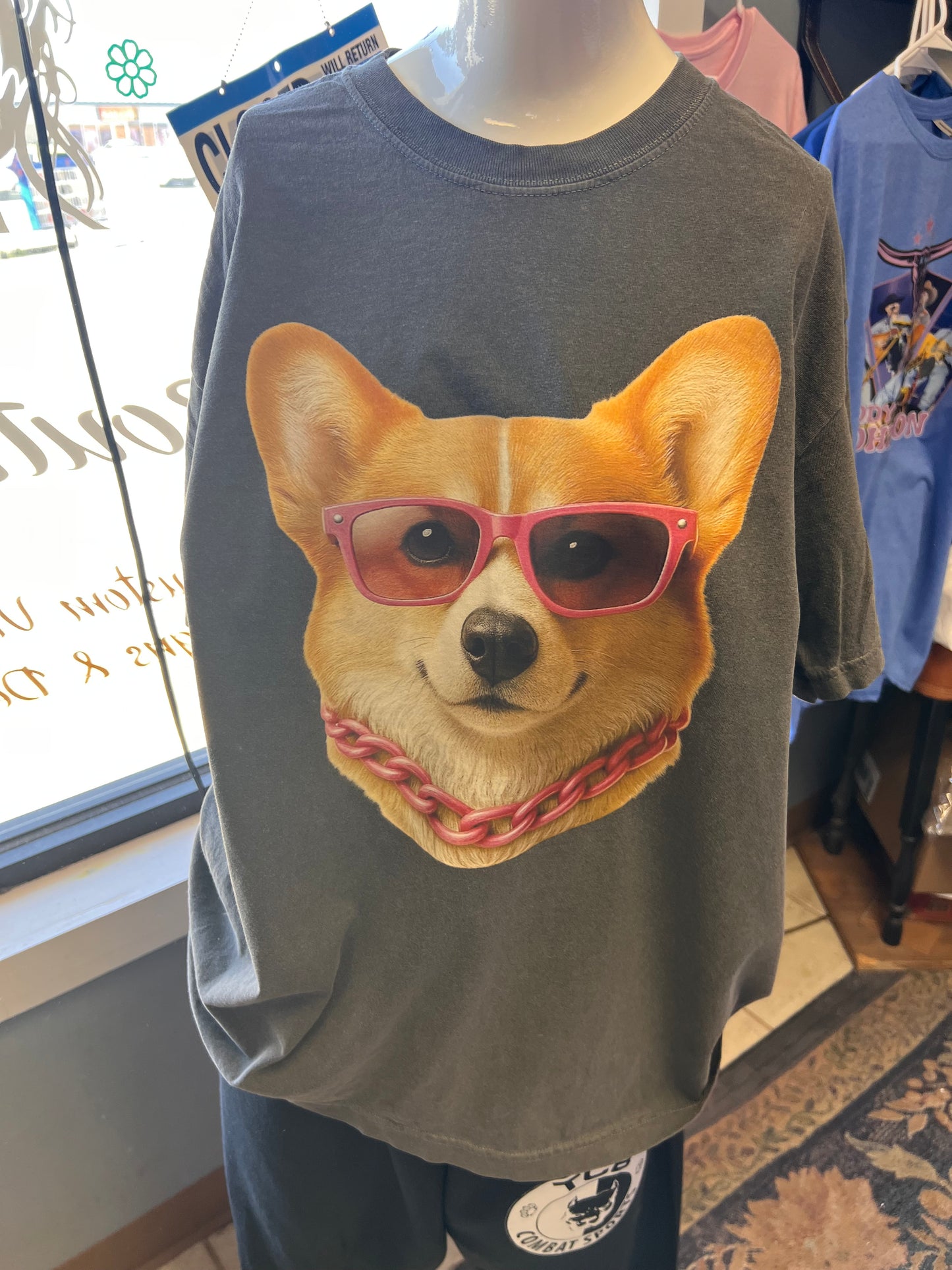 New  unisex T-shirt comfort color Brand pepper corgi
