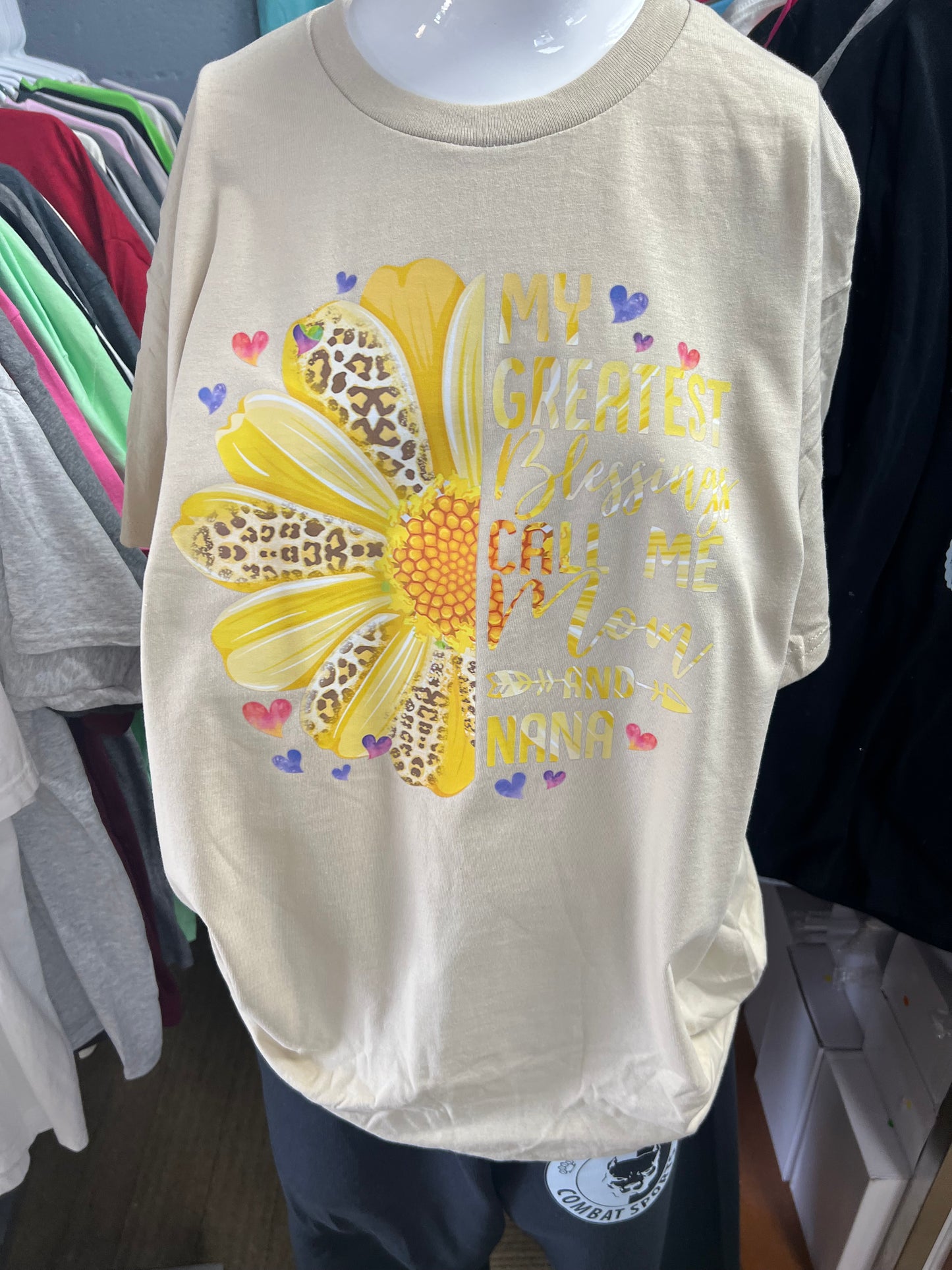 New unisex  top tan mom and nana