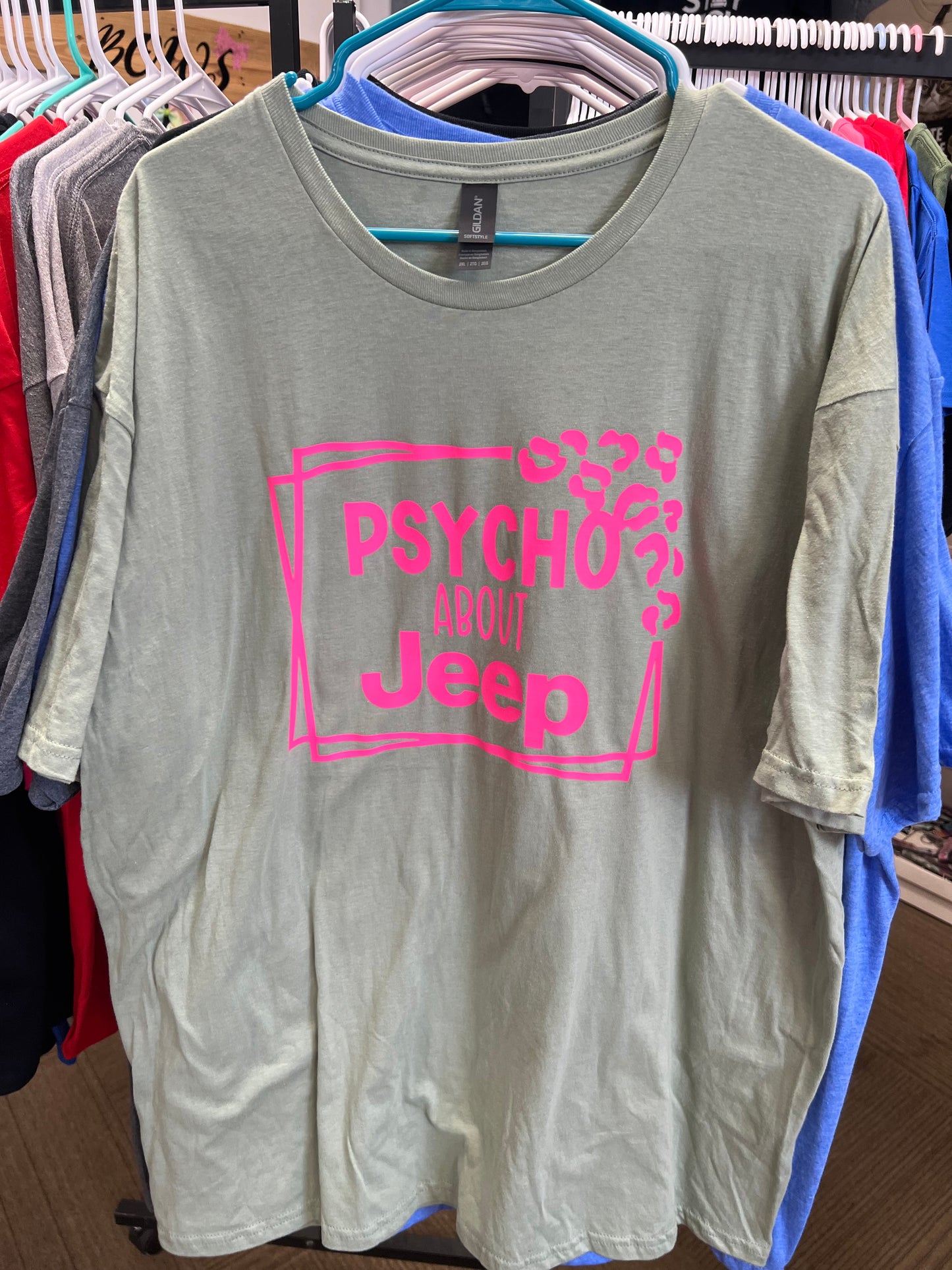 Ready to ship out Gilden soft style 2x  T-shirt
