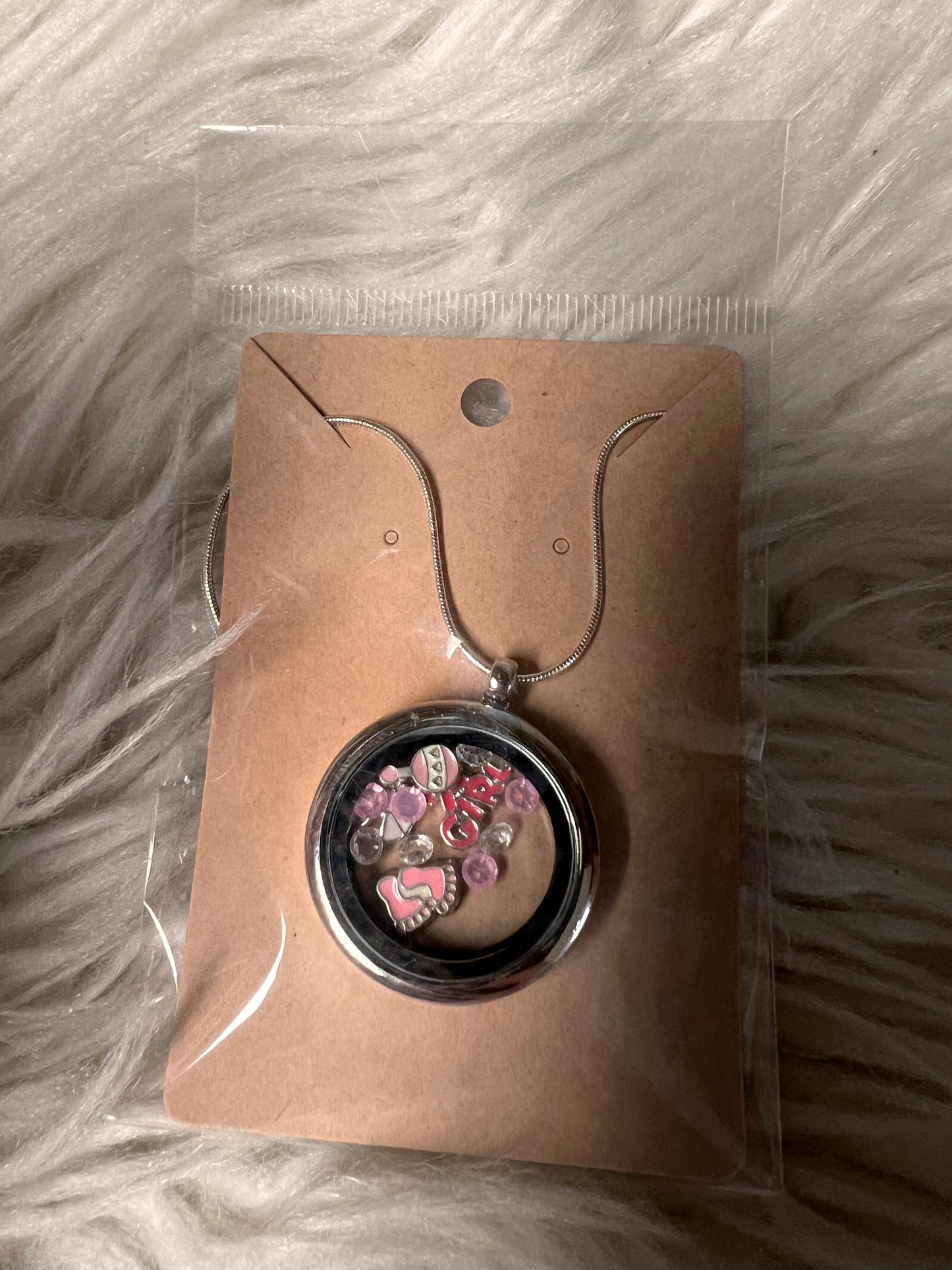 Brand new it’s a girl necklace ￼