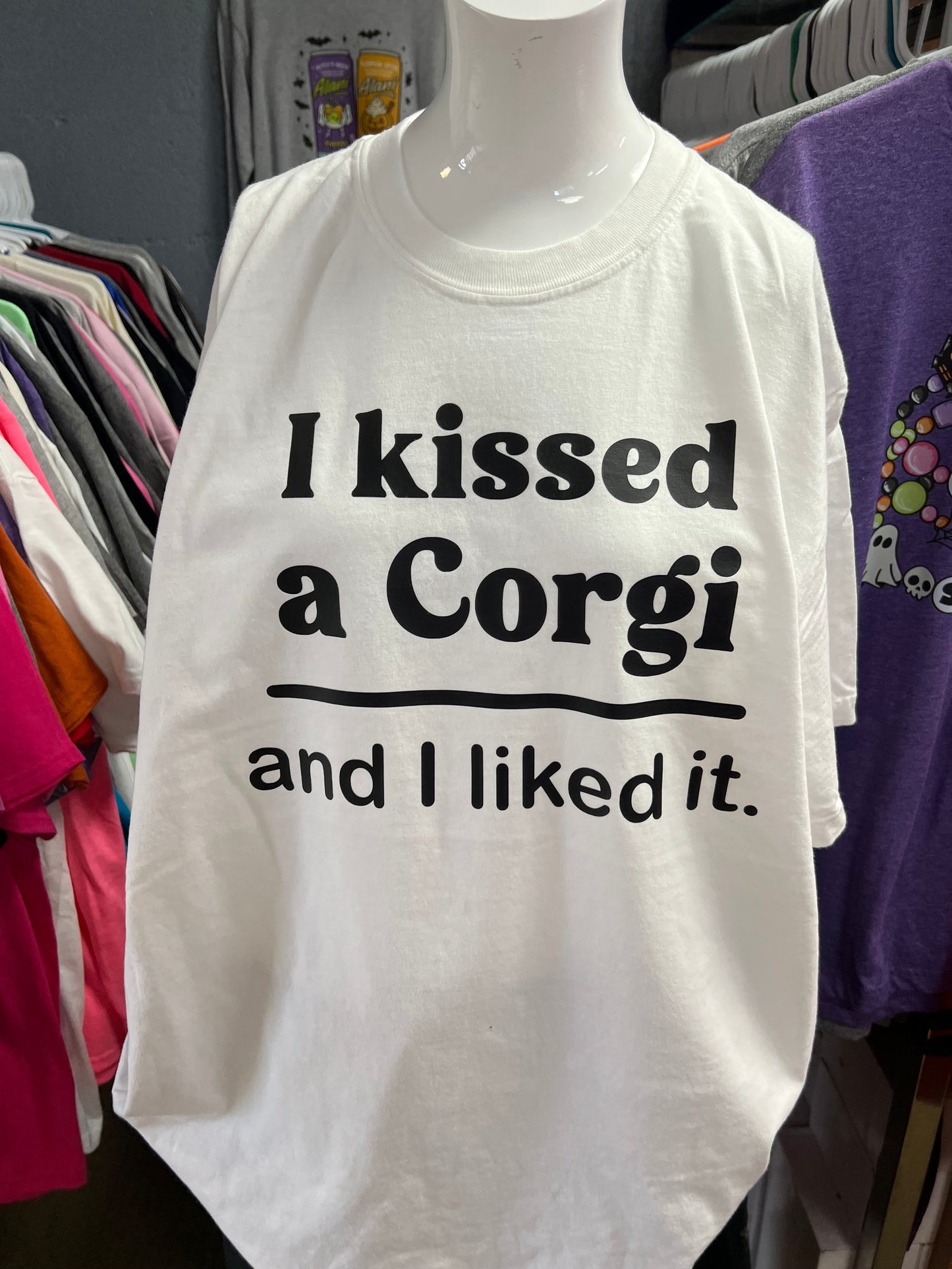 New  unisex T-shirt comfort color Brand corgi