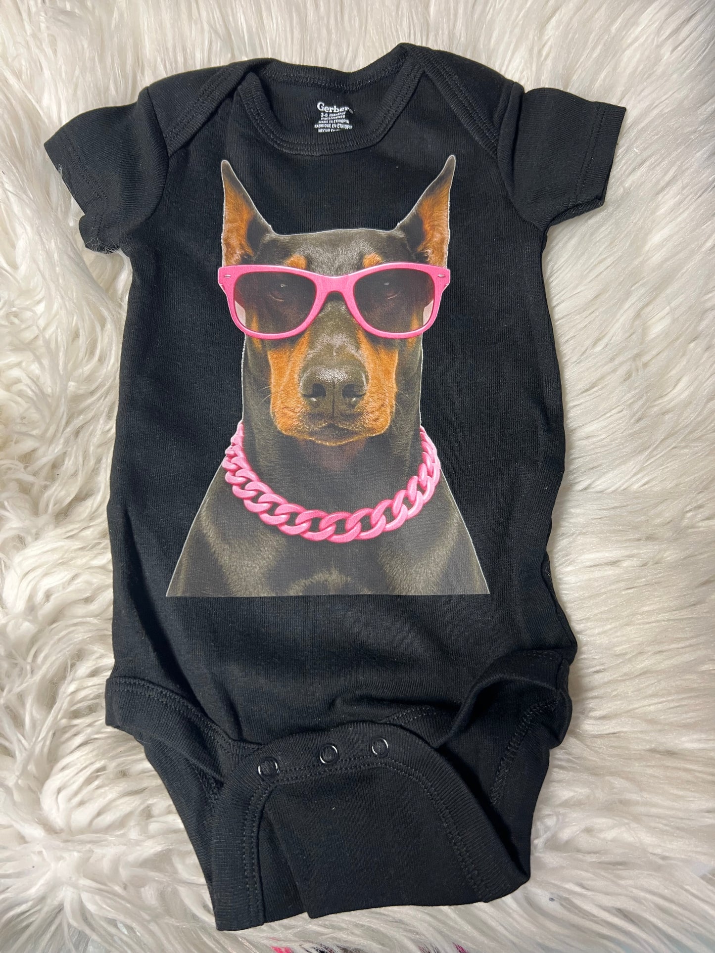 Onesie fancy Doberman with pink necklace glasses ￼