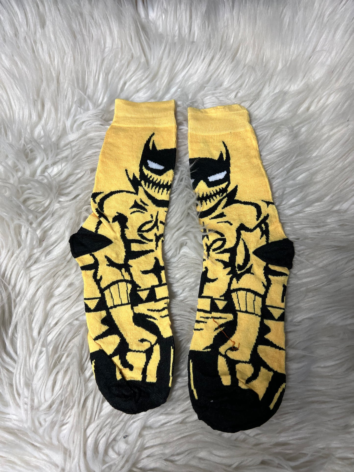 New adult one size graphic socks ￼