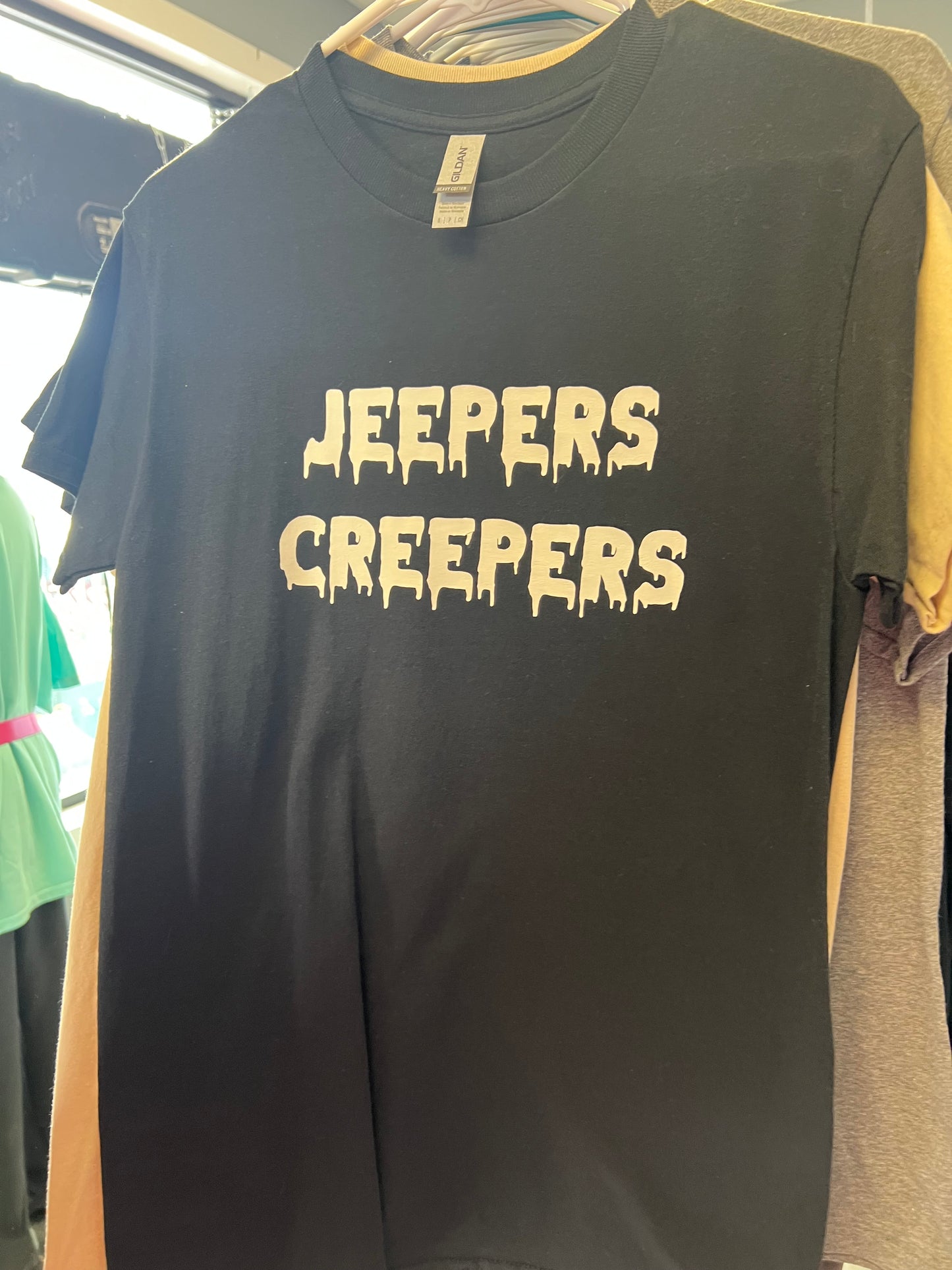 New unisex clearance T-shirt small