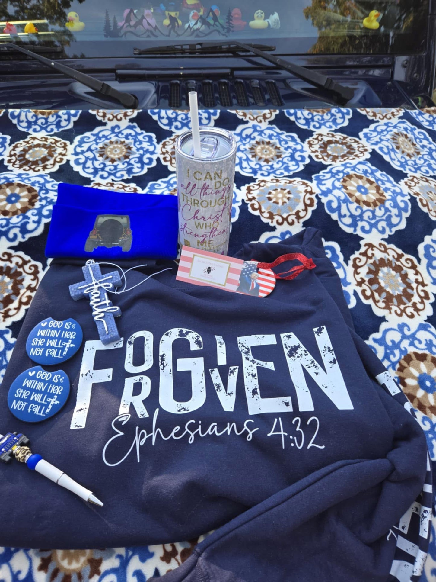 Custom theme mystery box ￼