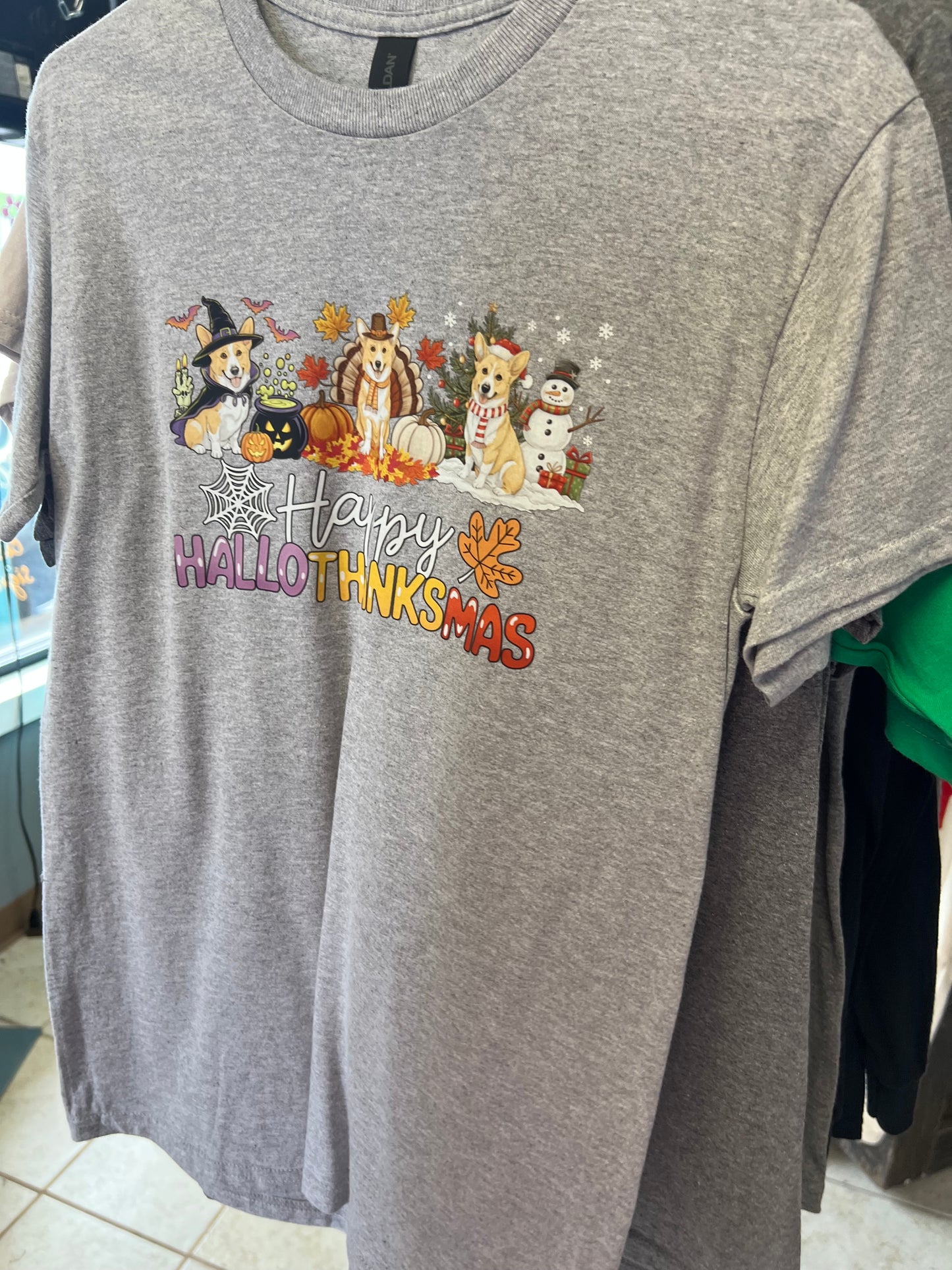 New unisex clearance T-shirt small