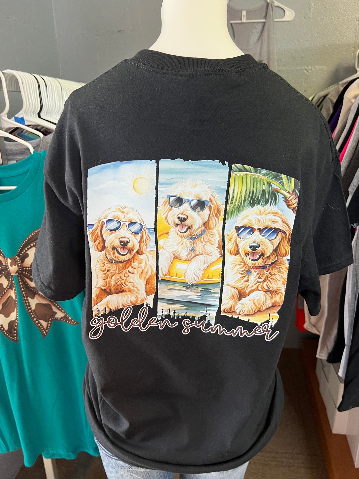 New  unisex T-shirt goldendoodle
