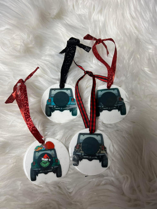 New Christmas ceramic ornament