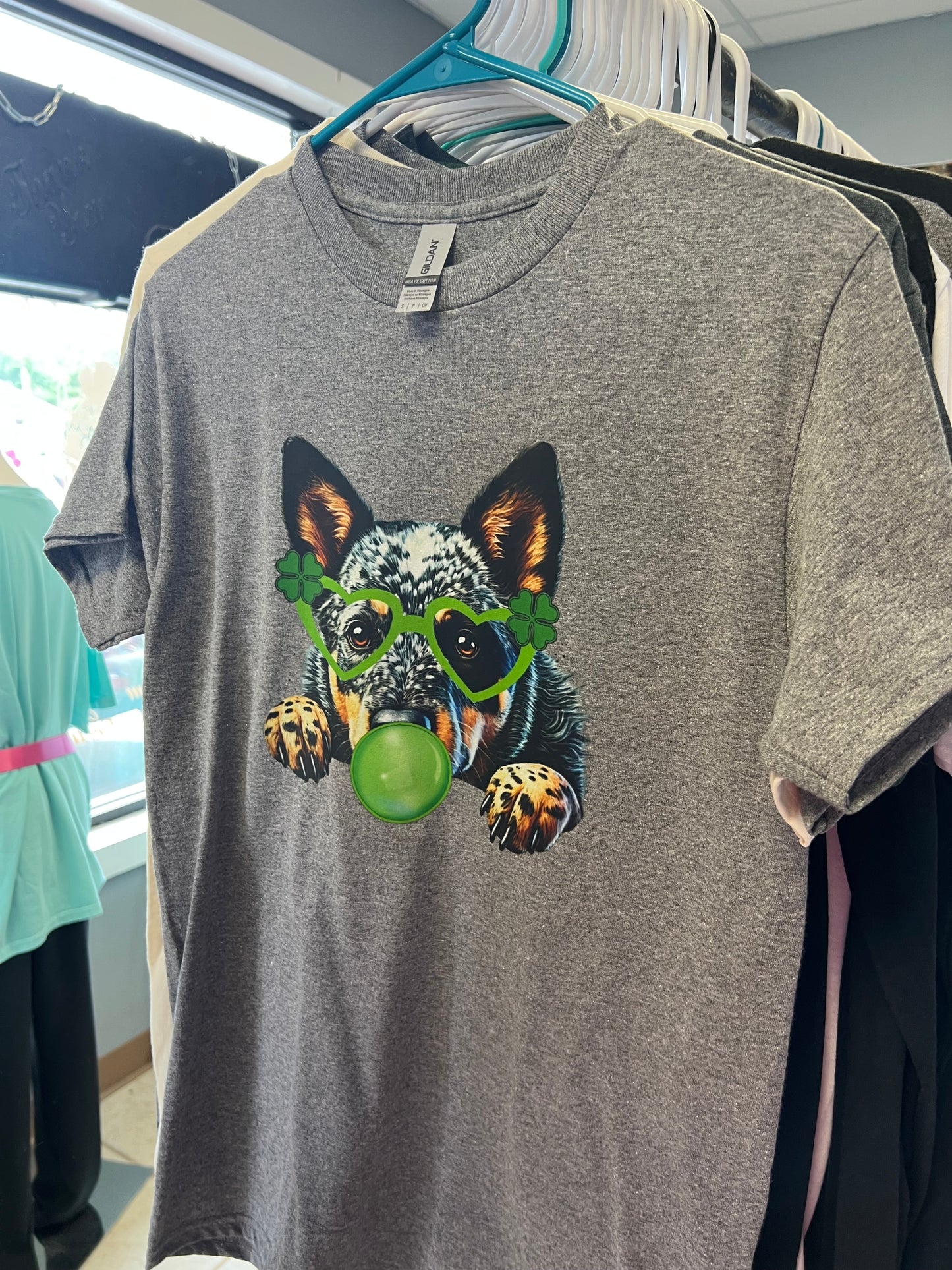 New unisex clearance T-shirt small
