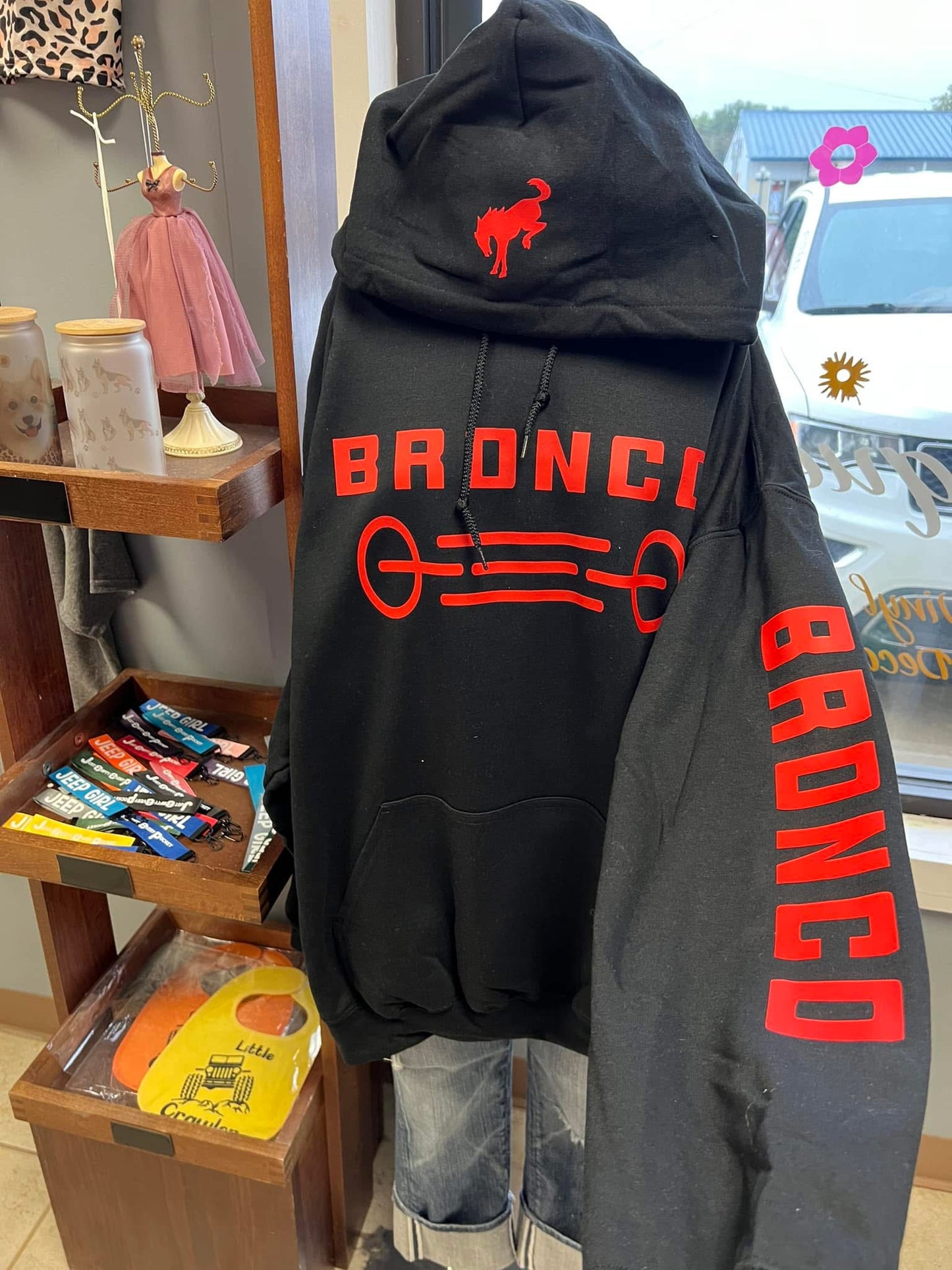 New unisex