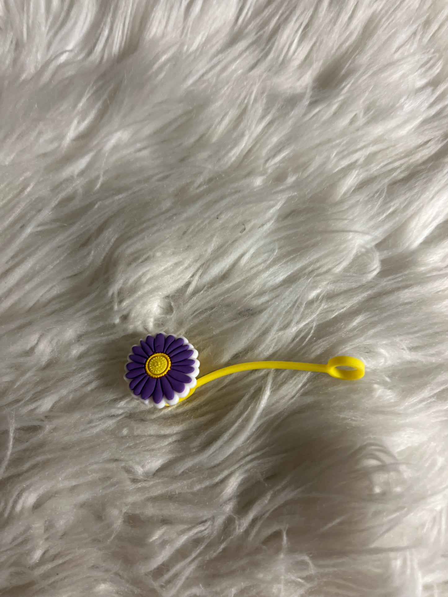 Straw topper