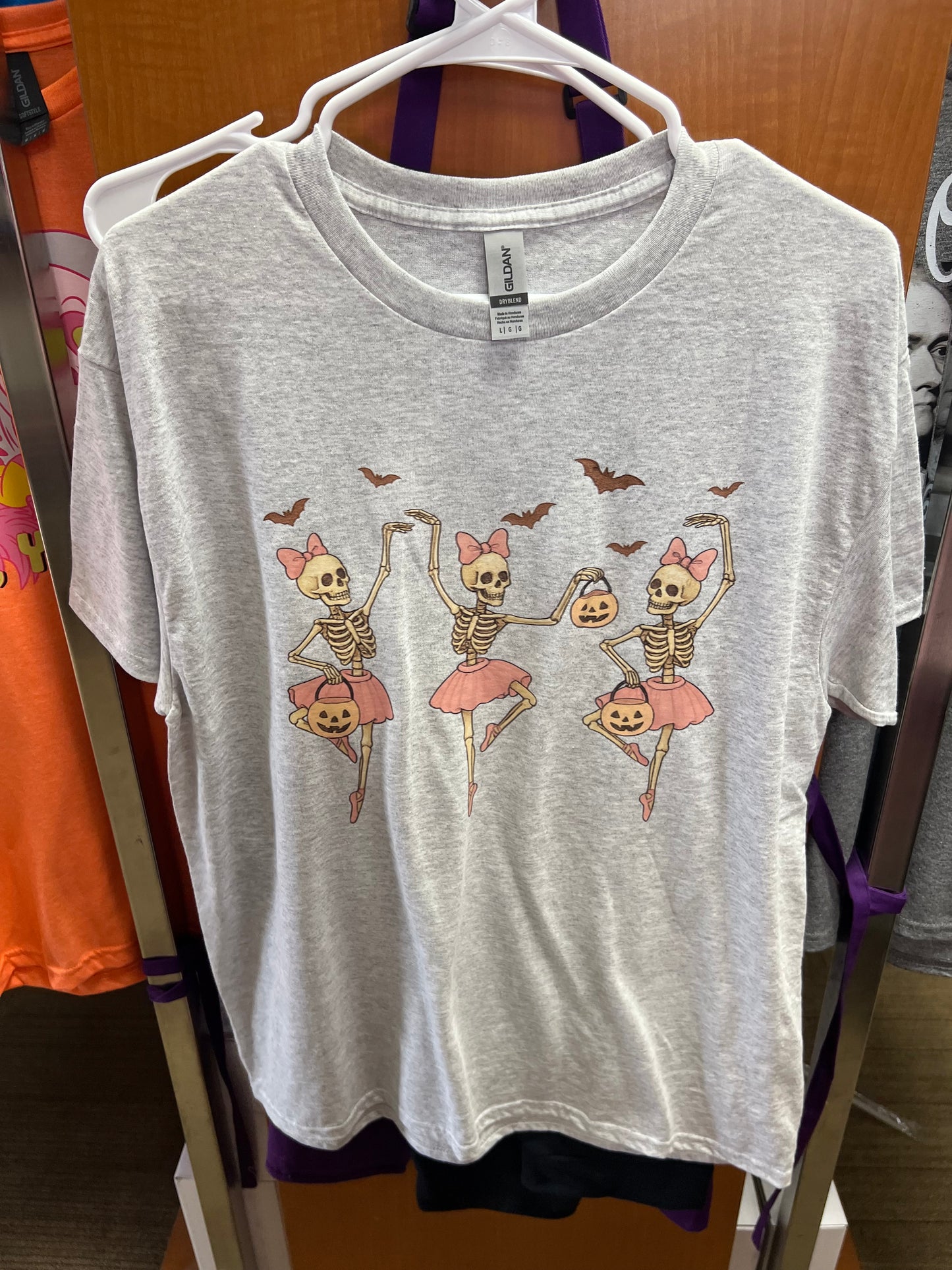 New unisex clearance T-shirt large