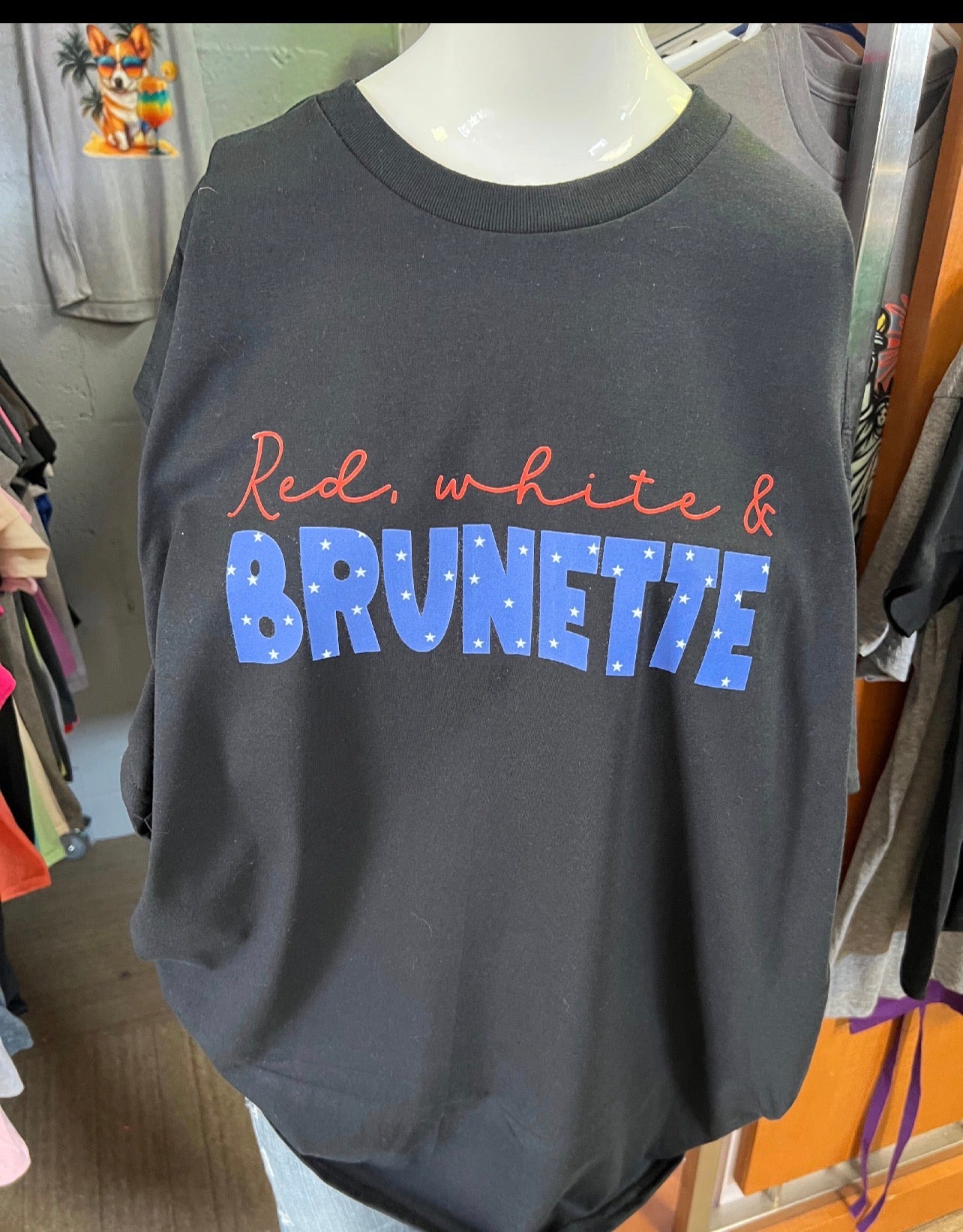 New unisex USA ￼ brunette