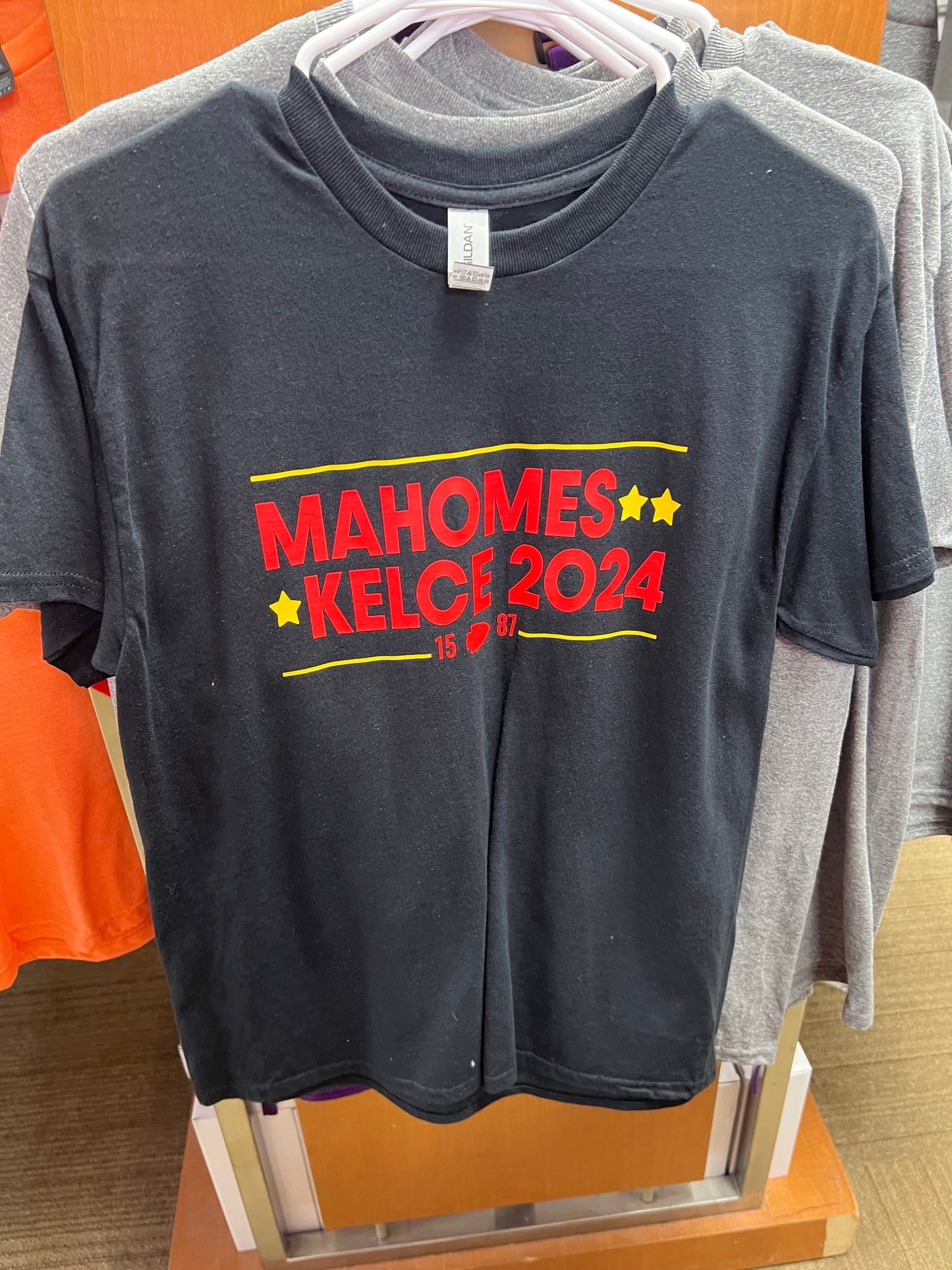 New unisex clearance T-shirt medium