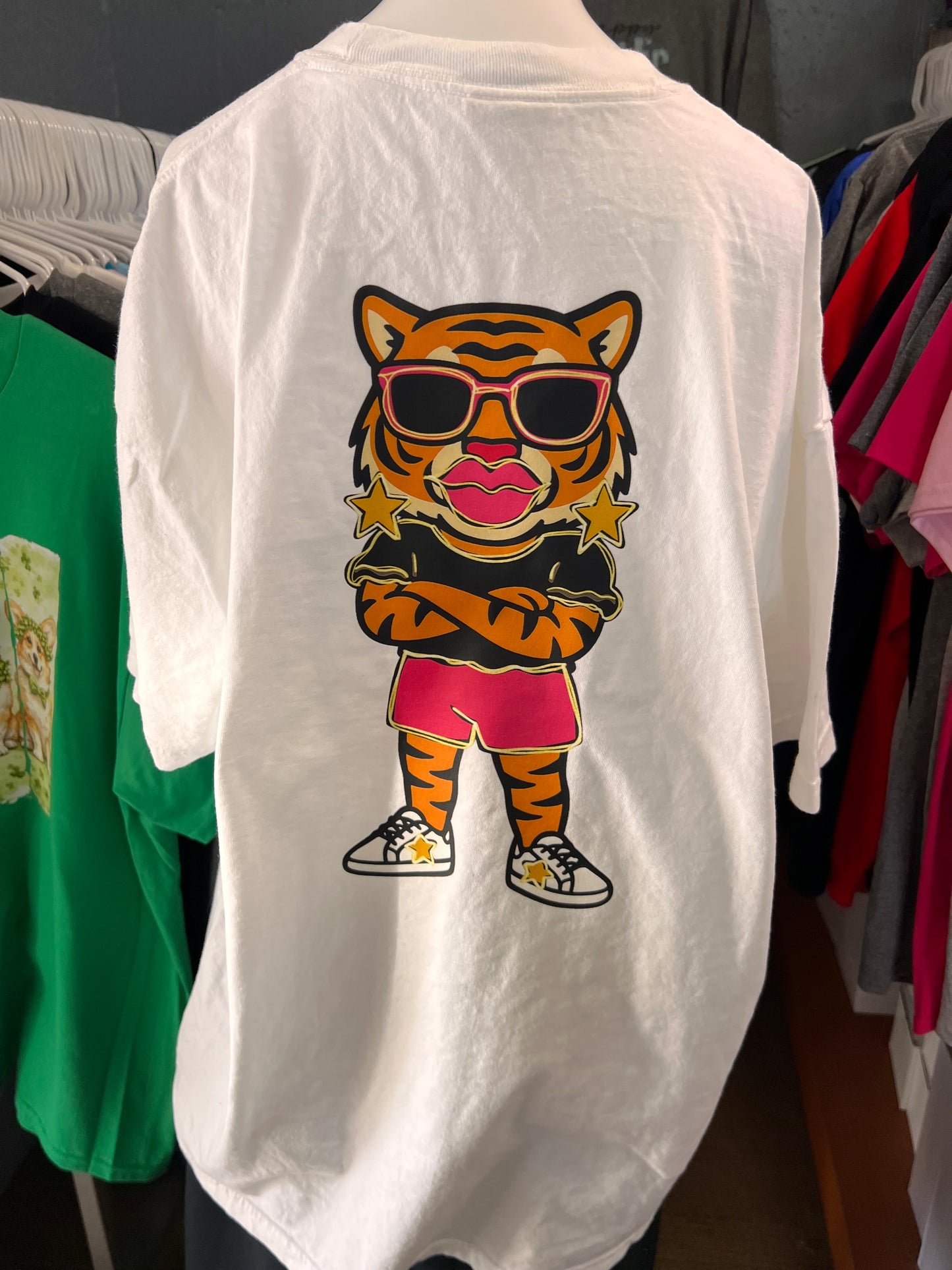 New unisex tigers