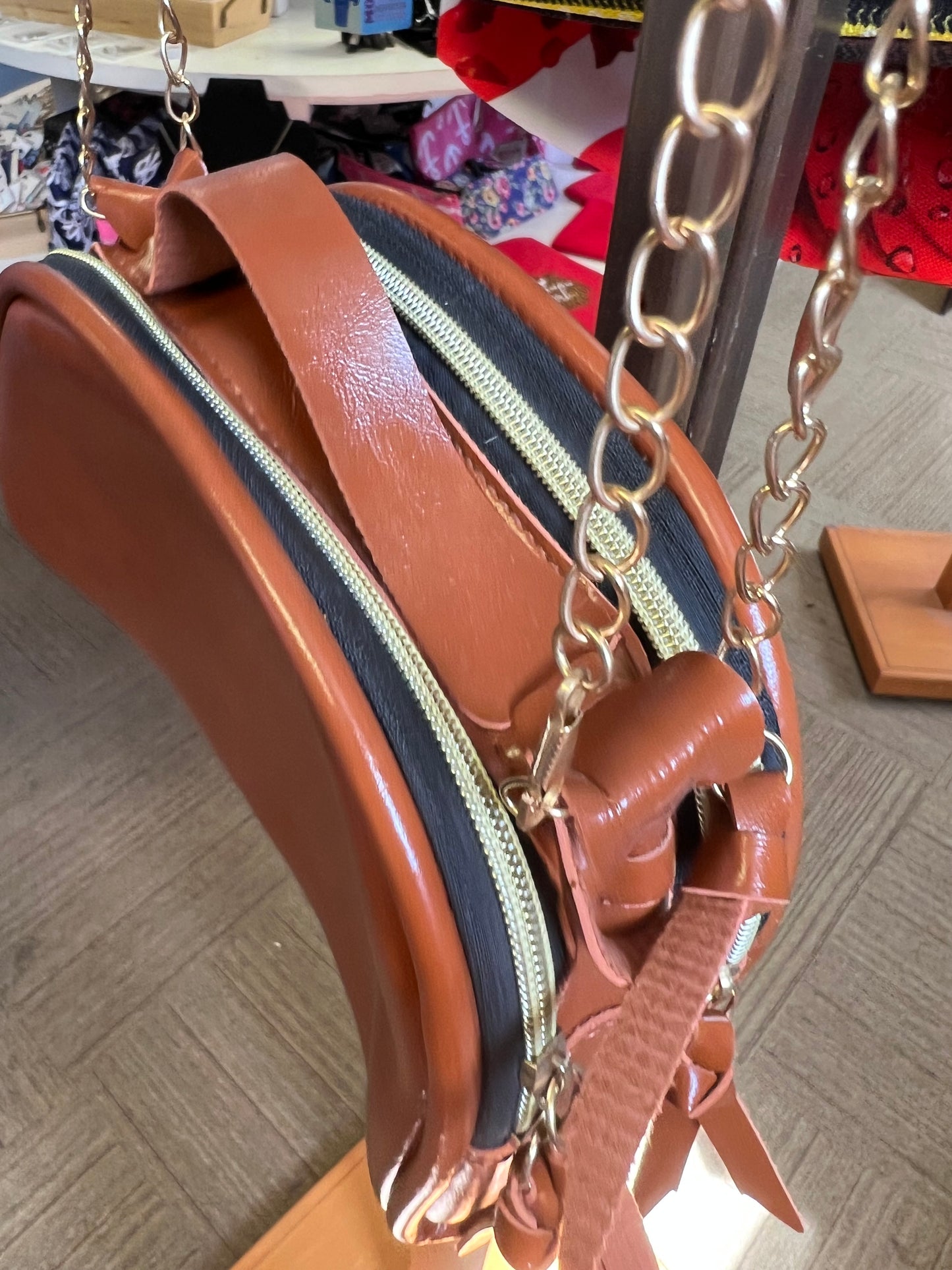 New  crossbody gold chain
