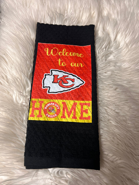 Decorative hand towel