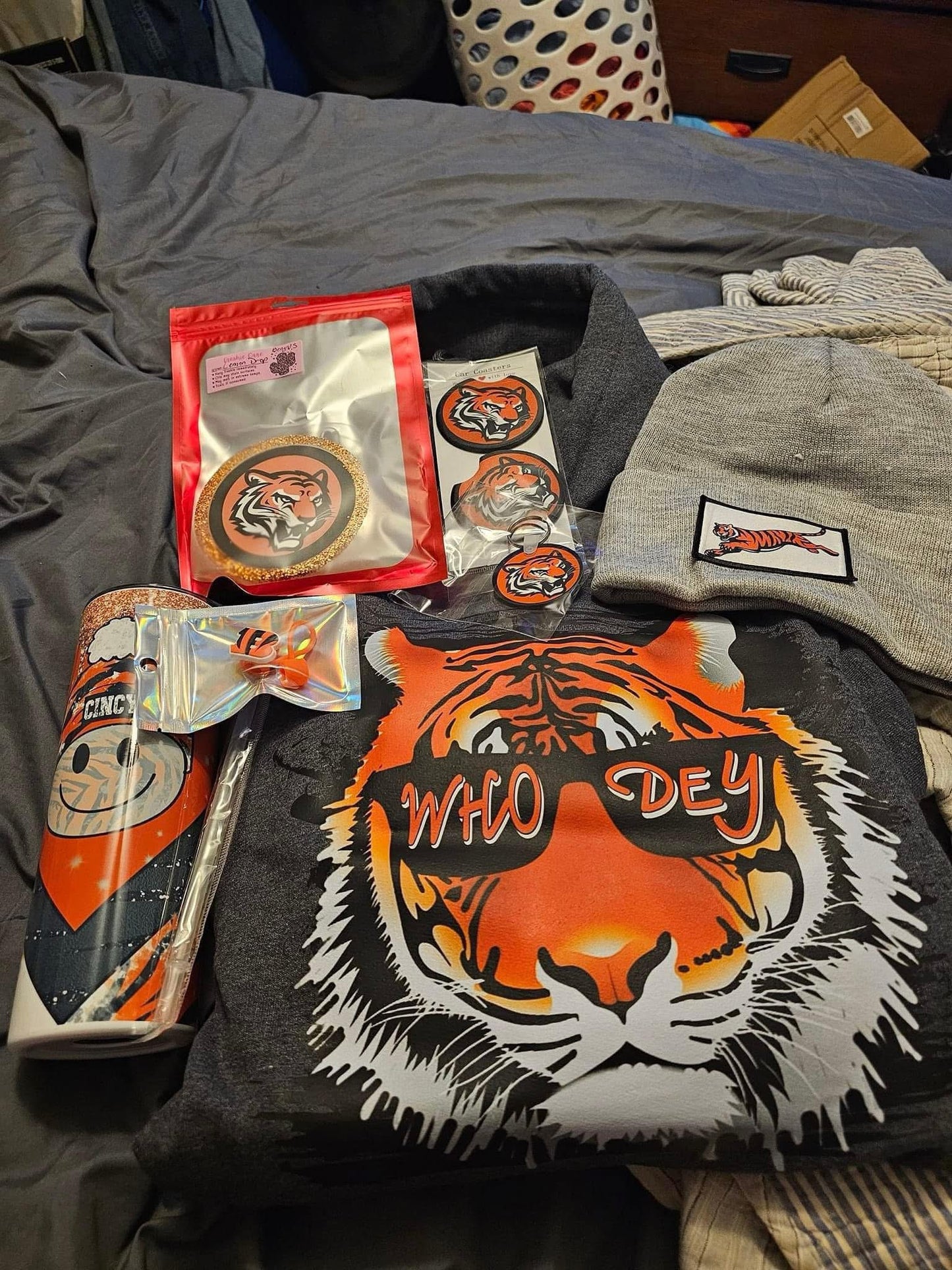 Custom theme mystery box ￼