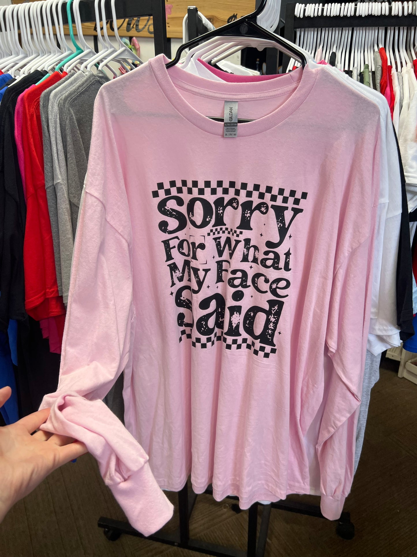 New ready to ship out Gilden size 2x  long sleeve