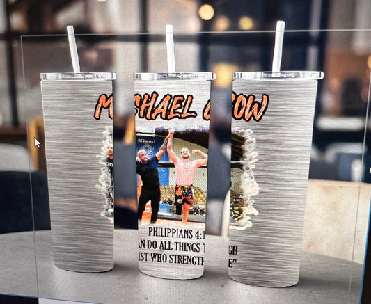 New 20 ounce stainless steel Tumblr with plastic straw