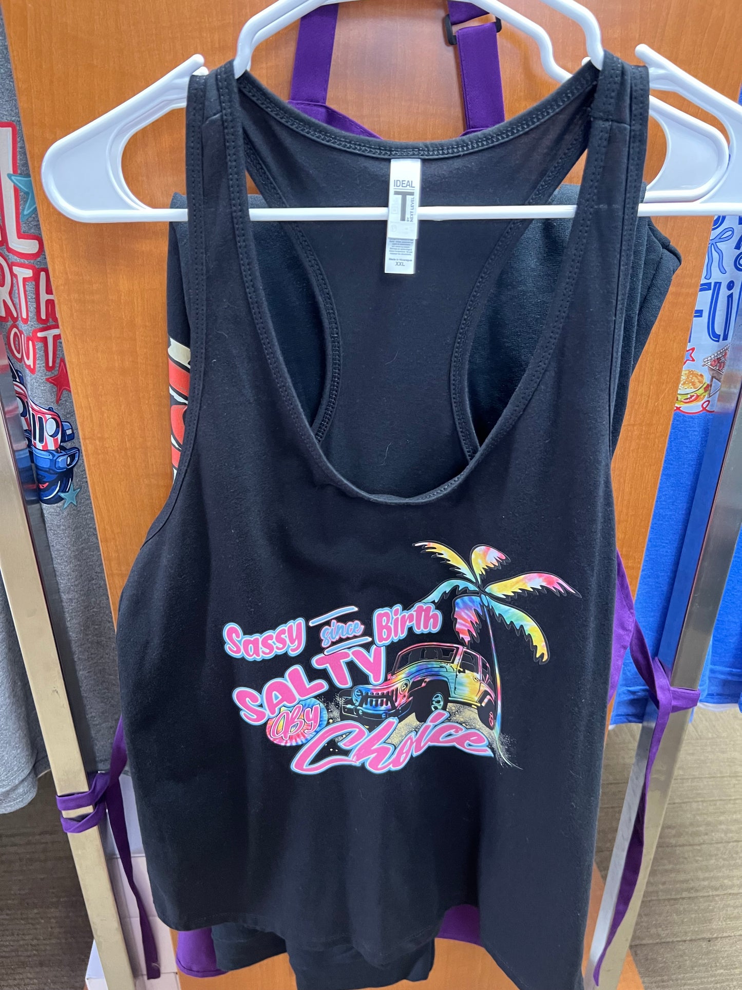 Brand new ladies Razorback tank size 2x
