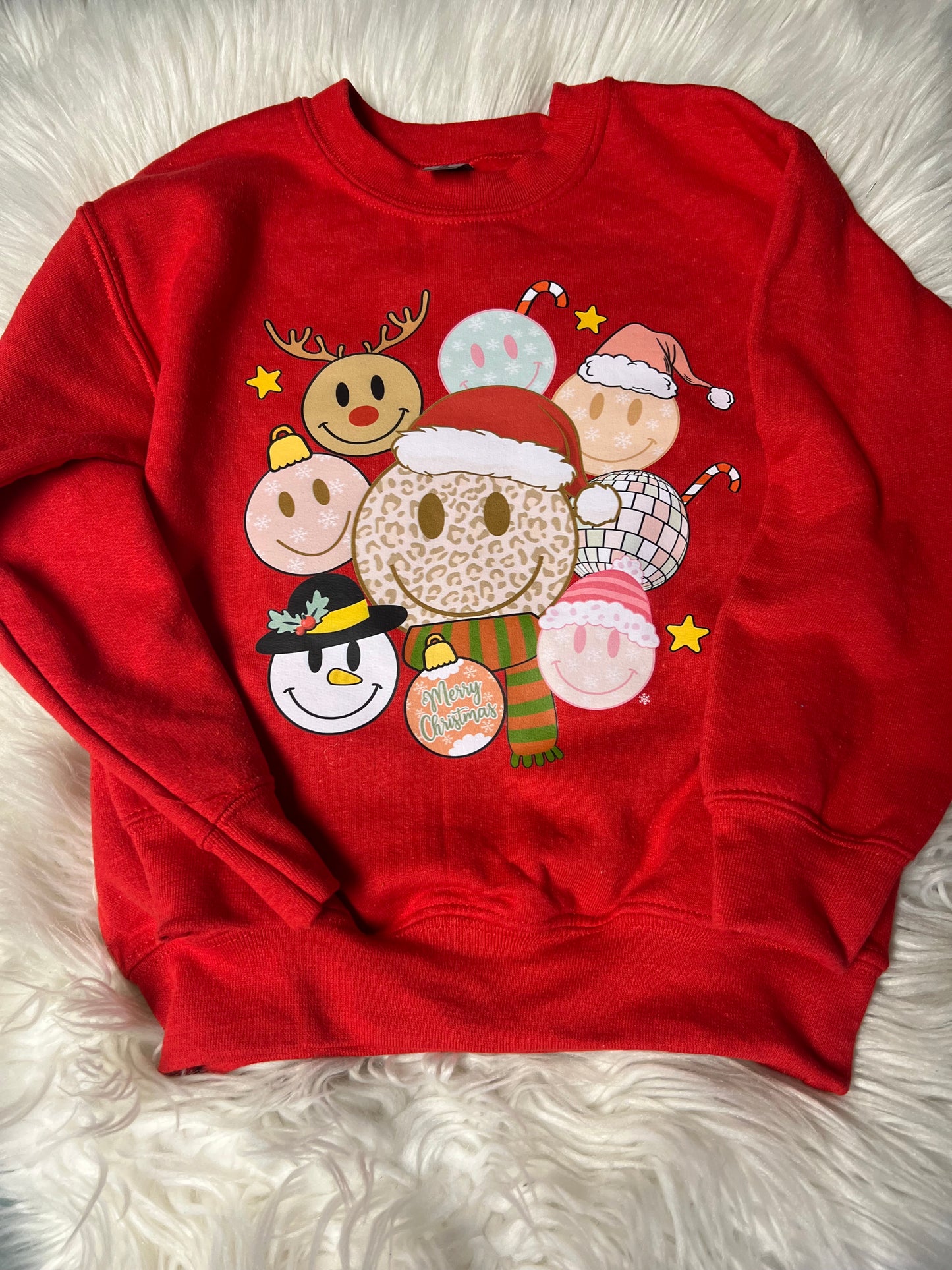 Ready to ship youth extra small Gilden crewneck ￼