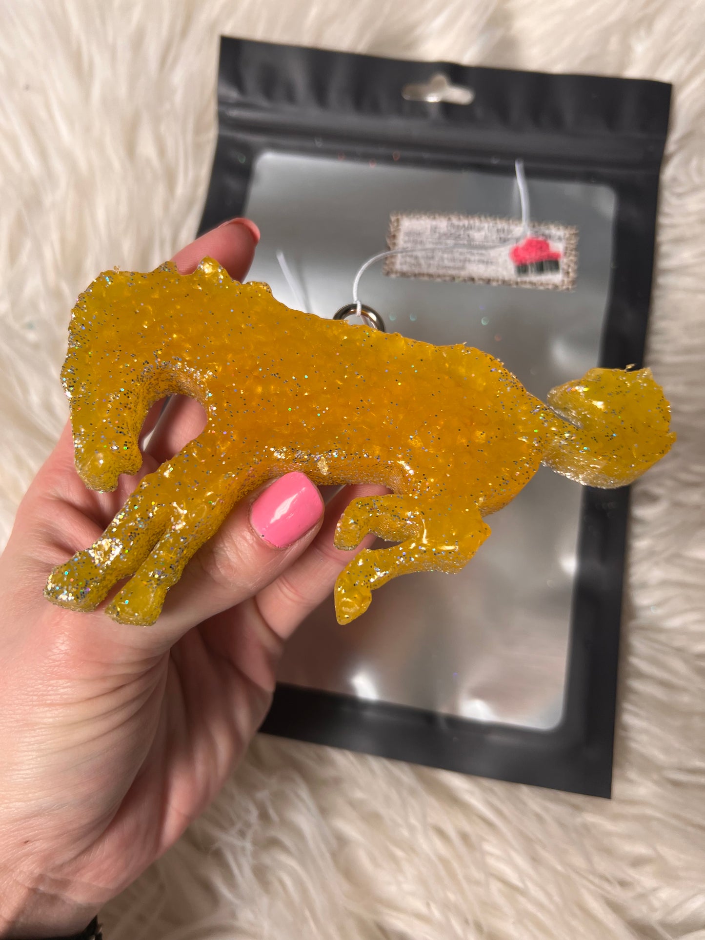 New freshie  smell fresh linen glitter, cyber orange Buckinghorse ￼