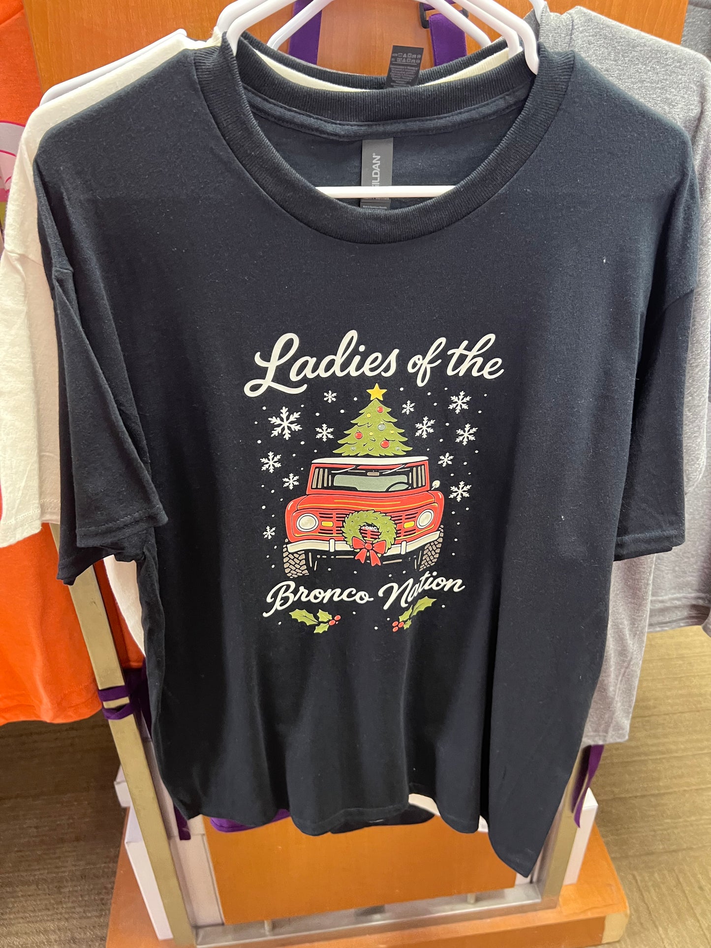 New unisex clearance T-shirt large