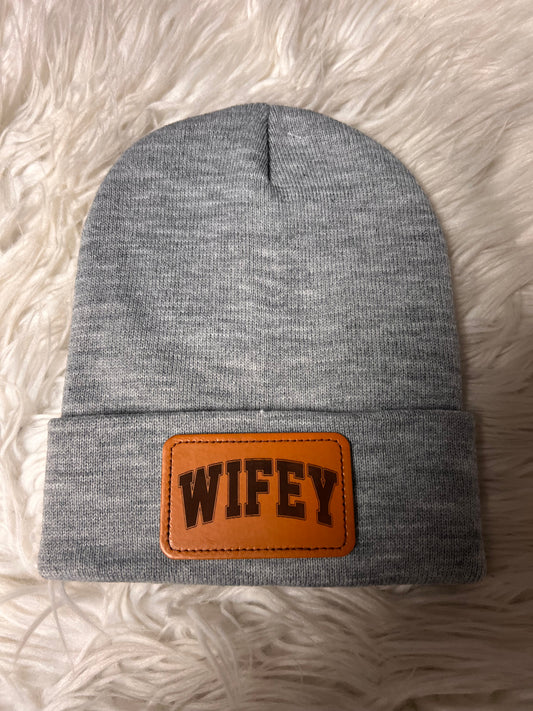 New beanie wifey