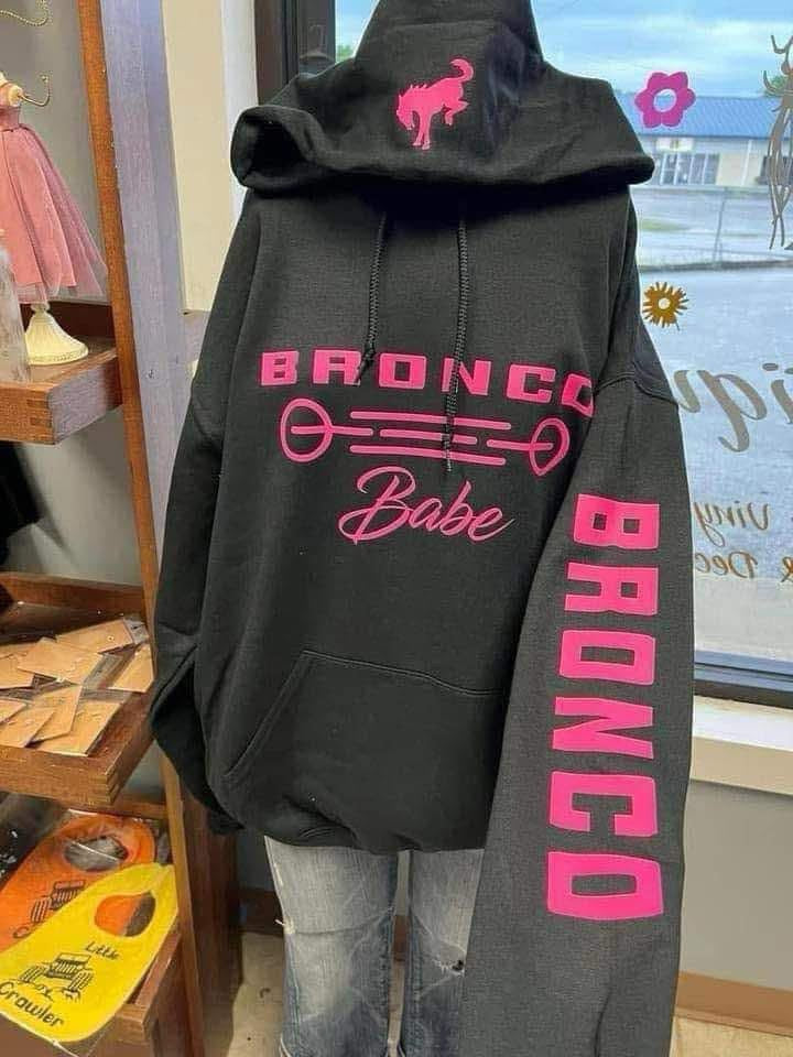 Brand new unisex  4 x 4 hoodie