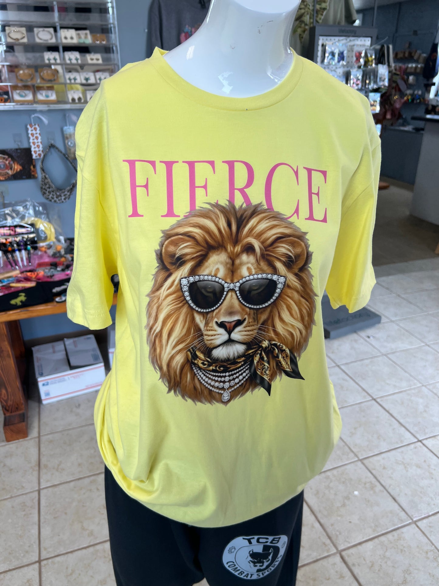 New  unisex T-shirt lion