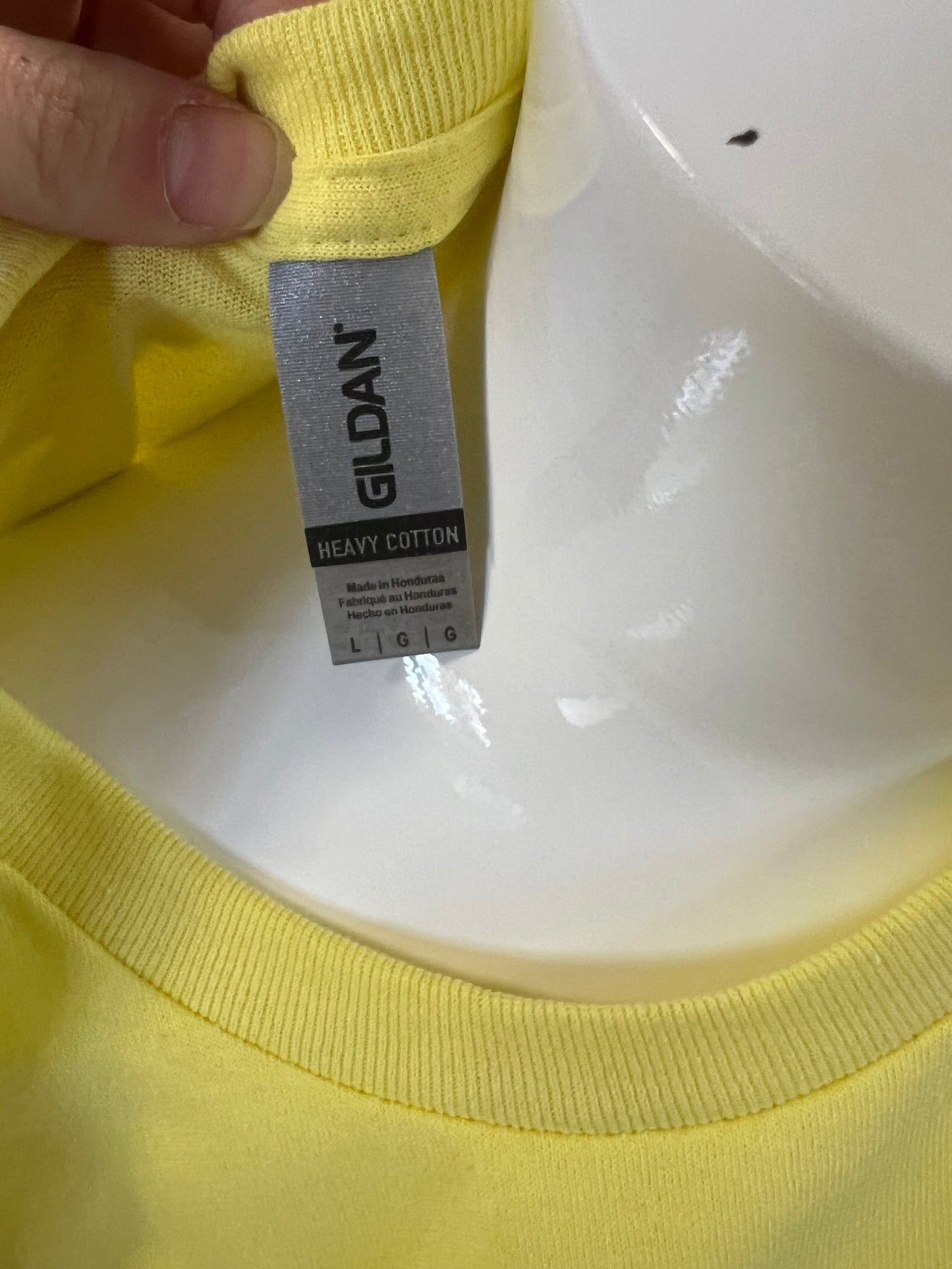 New Gilden T-shirt corgi size large