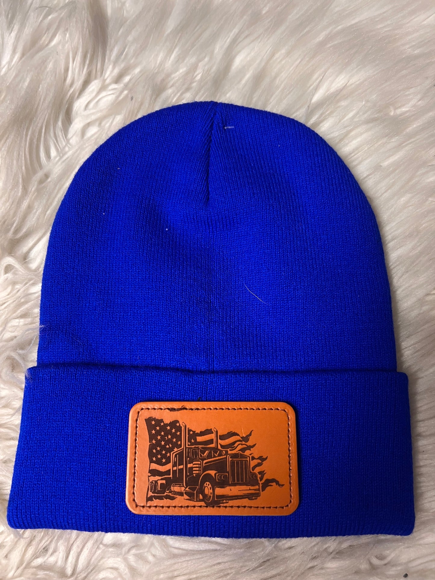 New beanie semi flag