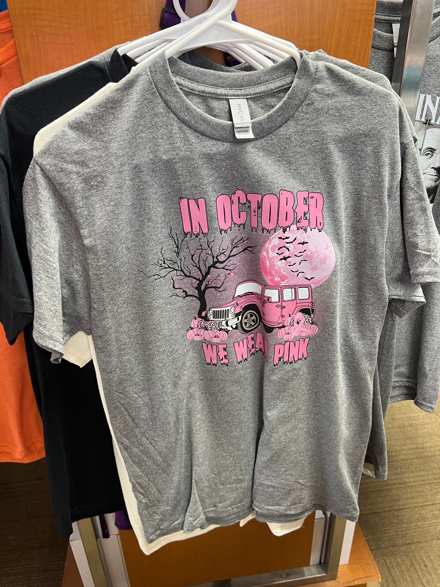 New unisex clearance T-shirt medium