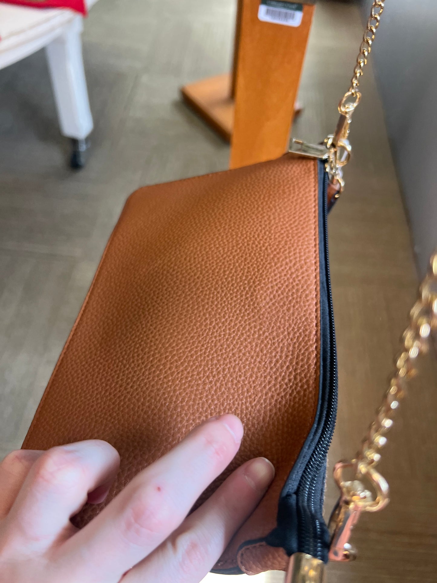 New  crossbody gold chain
