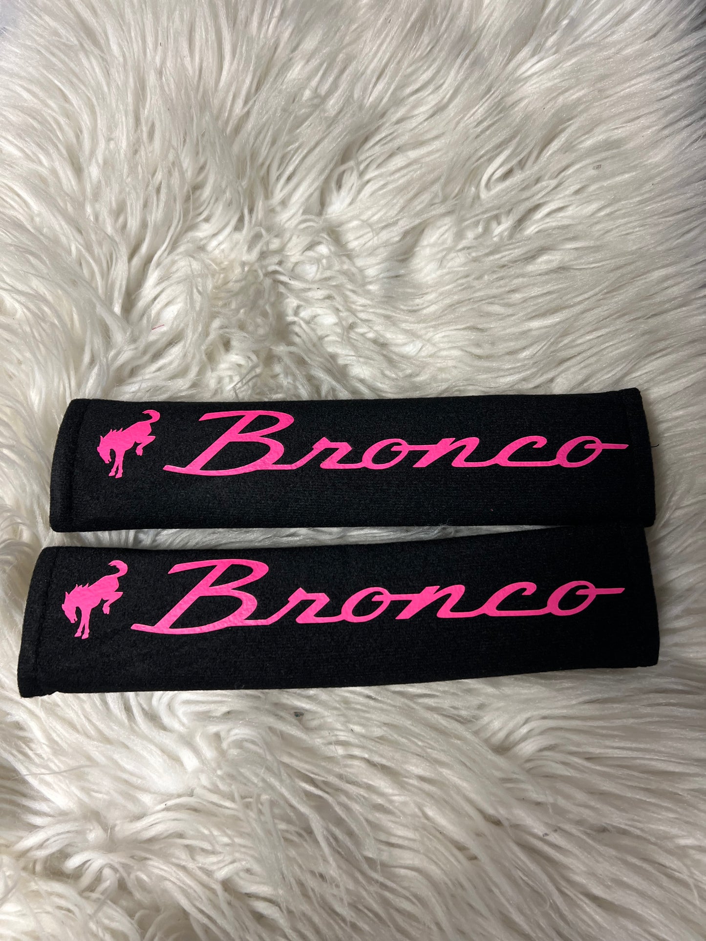 New seatbelt 2 sets (4 pieces)